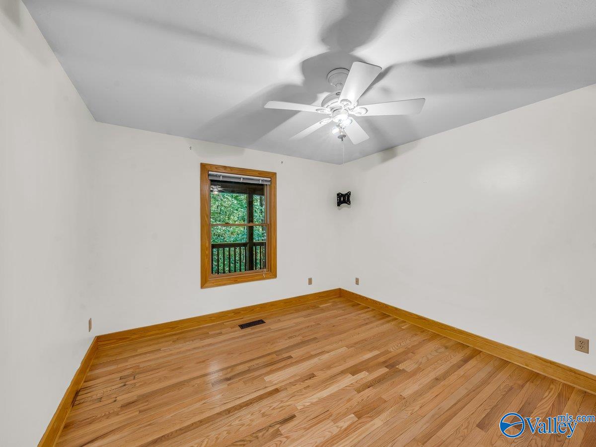 Trenton, Georgia, 30752, United States, 4 Bedrooms Bedrooms, ,4 BathroomsBathrooms,Residential,Active,1963412