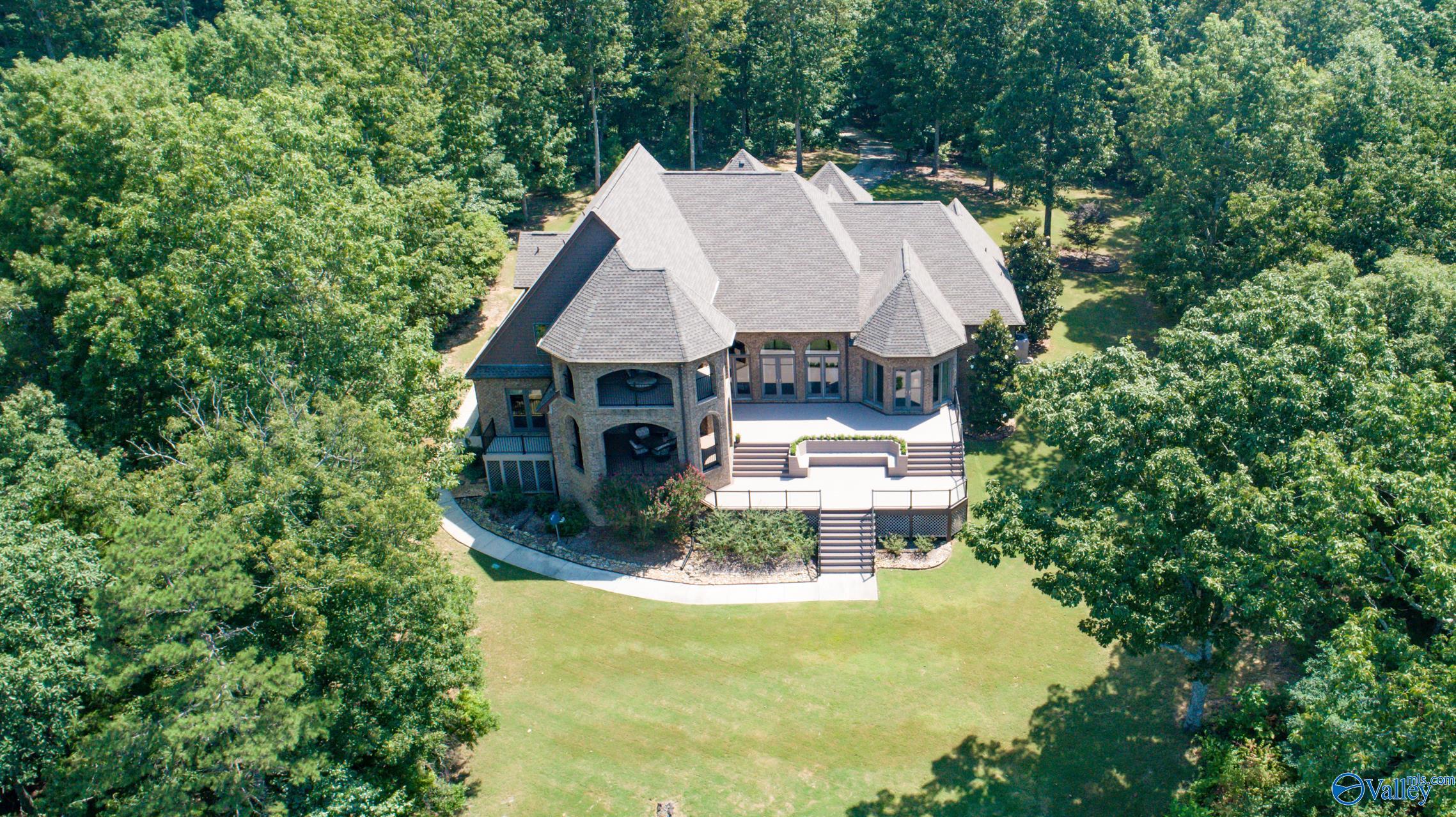 Gurley, Alabama, 35748, United States, 4 Bedrooms Bedrooms, ,6 BathroomsBathrooms,Residential,Active,1922517