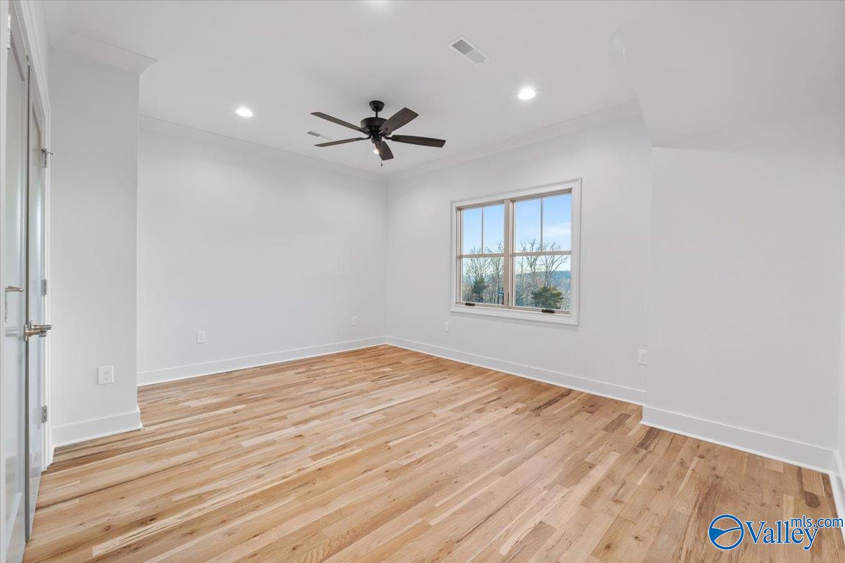 Owens Cross Roads, Alabama, 35763, United States, ,7 BathroomsBathrooms,Residential,Active,1718534