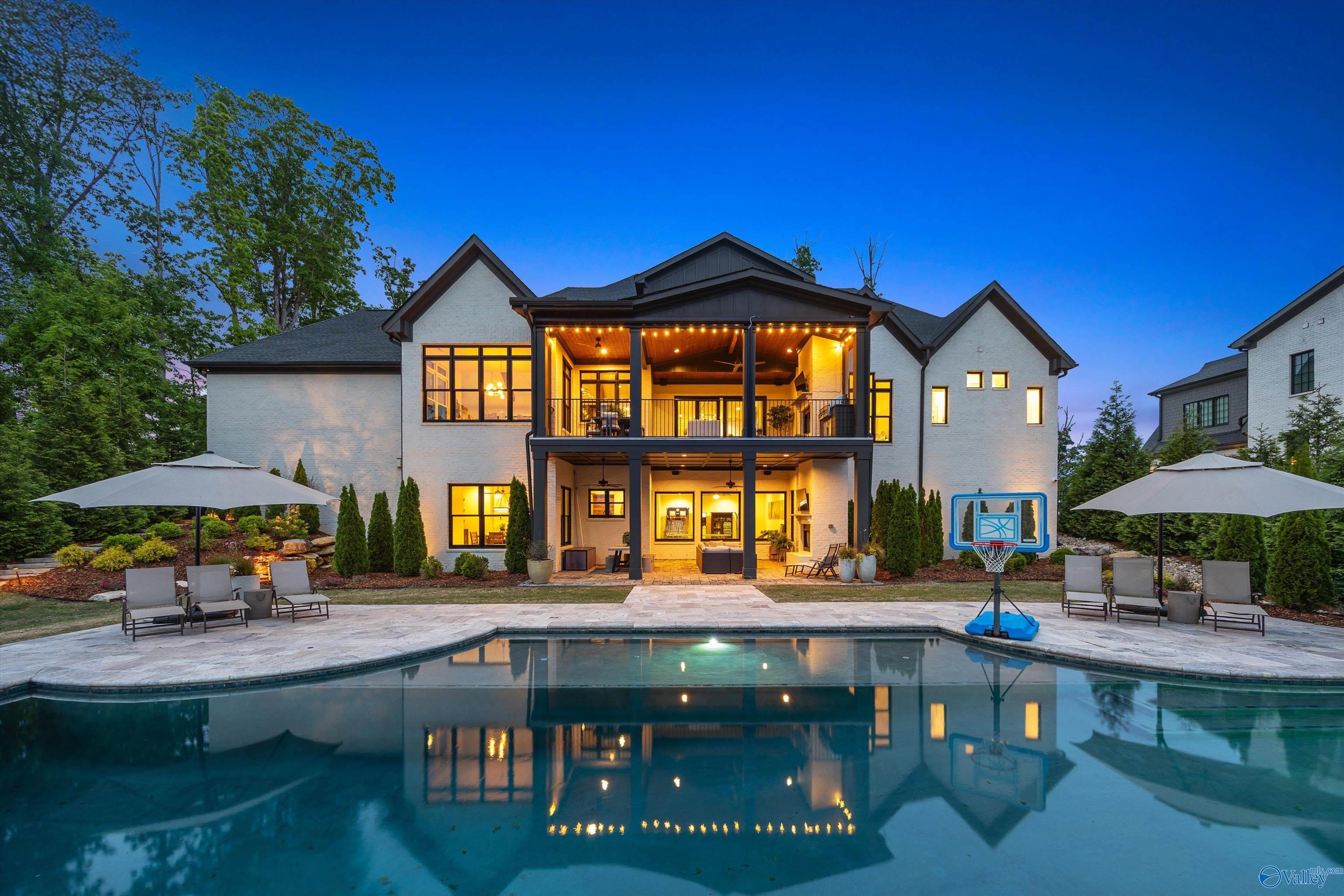 Owens Cross Roads, Alabama, 35763, United States, ,7 BathroomsBathrooms,Residential,Active,1799402