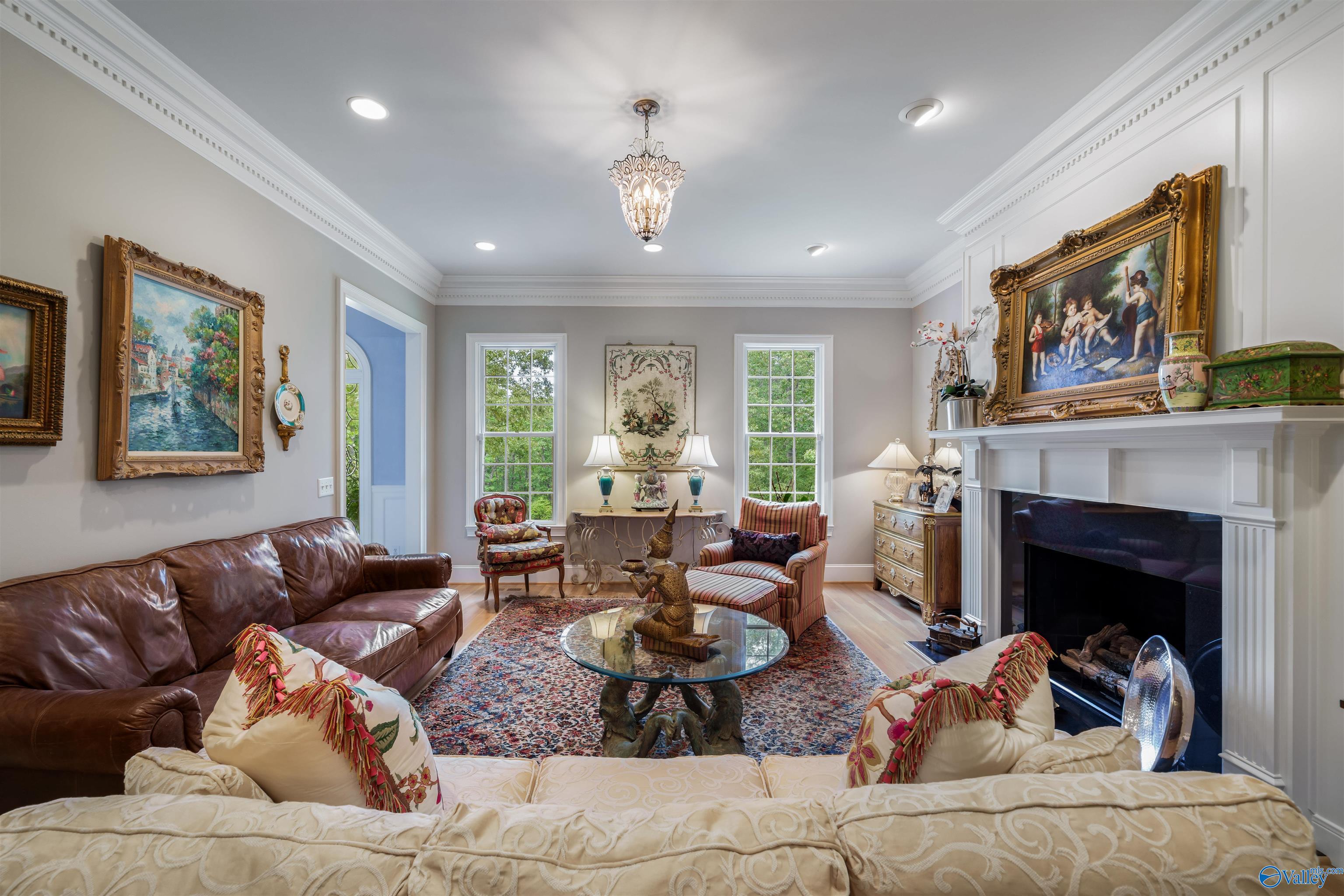Fort Payne, Alabama, 35968, United States, 4 Bedrooms Bedrooms, ,6 BathroomsBathrooms,Residential,Active,1944095