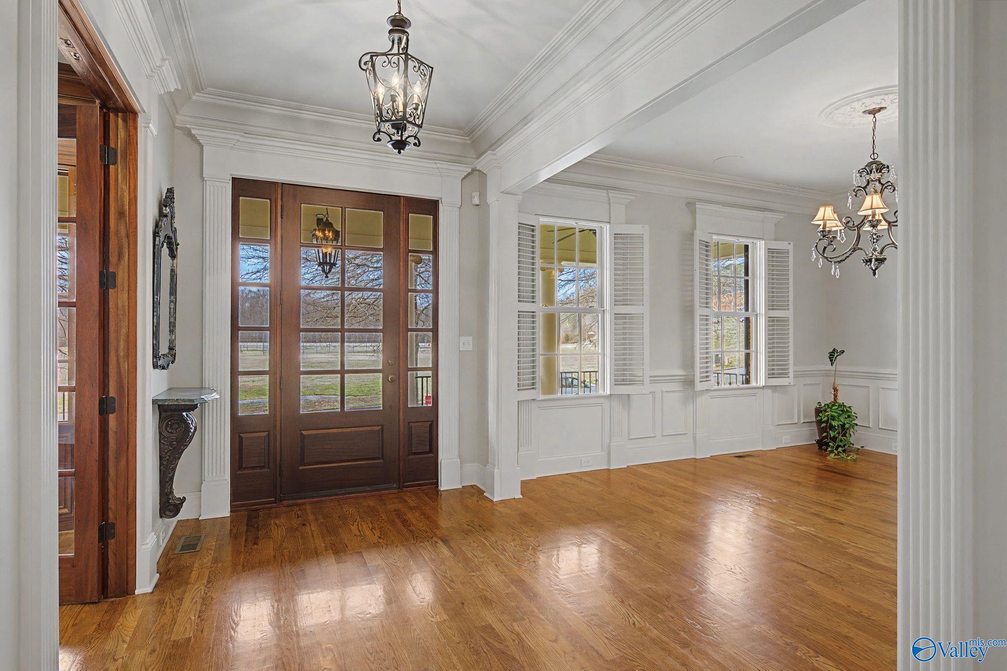 Huntsville, Alabama, 35806, United States, 4 Bedrooms Bedrooms, ,4 BathroomsBathrooms,Residential,Active,2012926