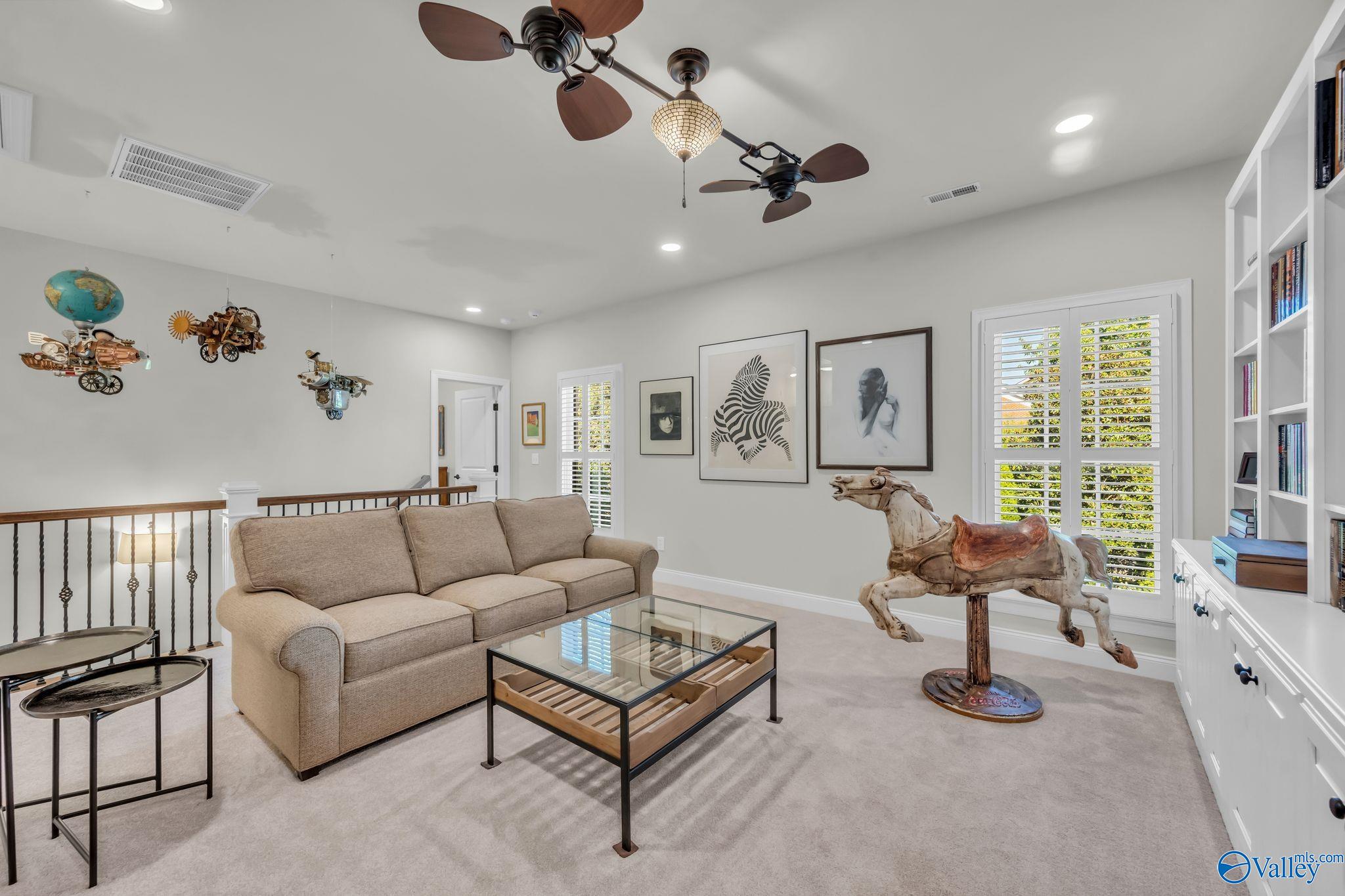 Huntsville, Alabama, 35806, United States, 4 Bedrooms Bedrooms, ,5 BathroomsBathrooms,Residential,Active,1985848