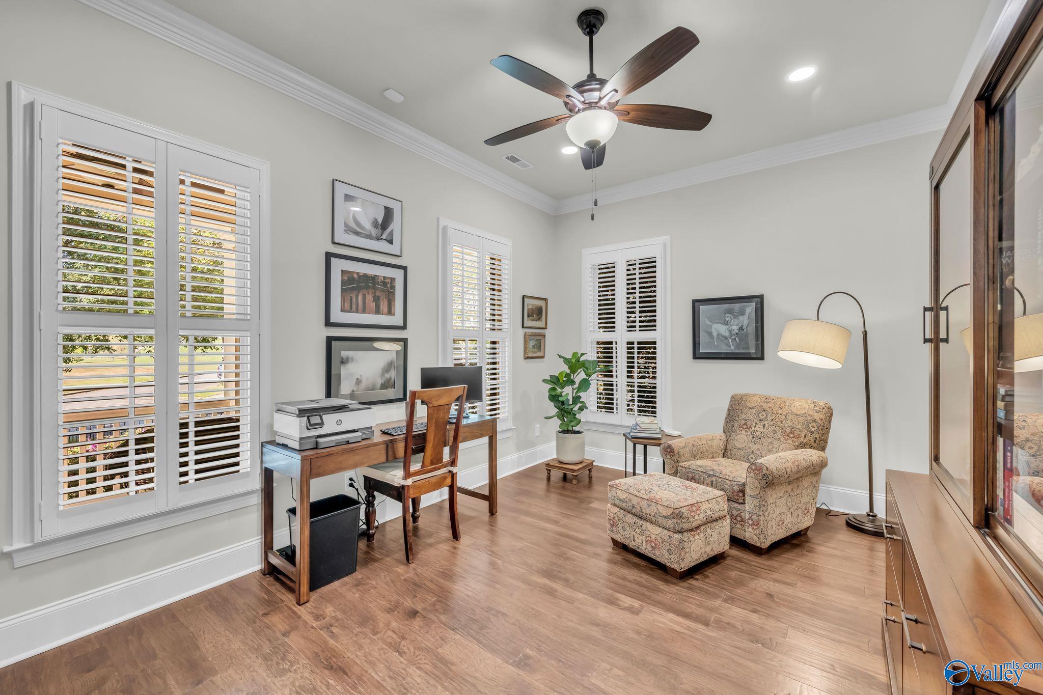 Huntsville, Alabama, 35806, United States, 4 Bedrooms Bedrooms, ,5 BathroomsBathrooms,Residential,Active,1985848