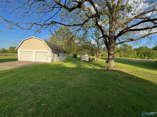 1108 4TH ST NE, ARAB, AL 35016, photo 3 of 26