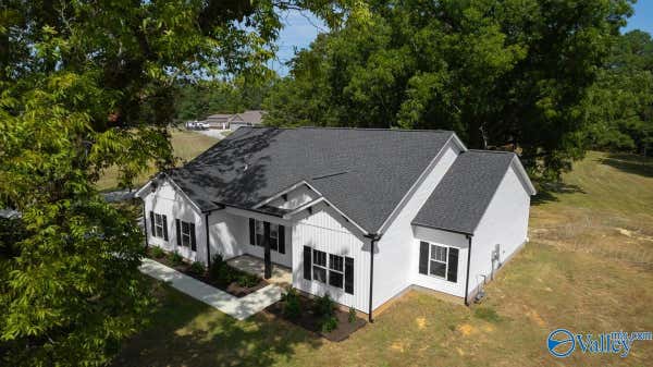 1290 PERKINS WOOD RD, HARTSELLE, AL 35640, photo 2 of 50