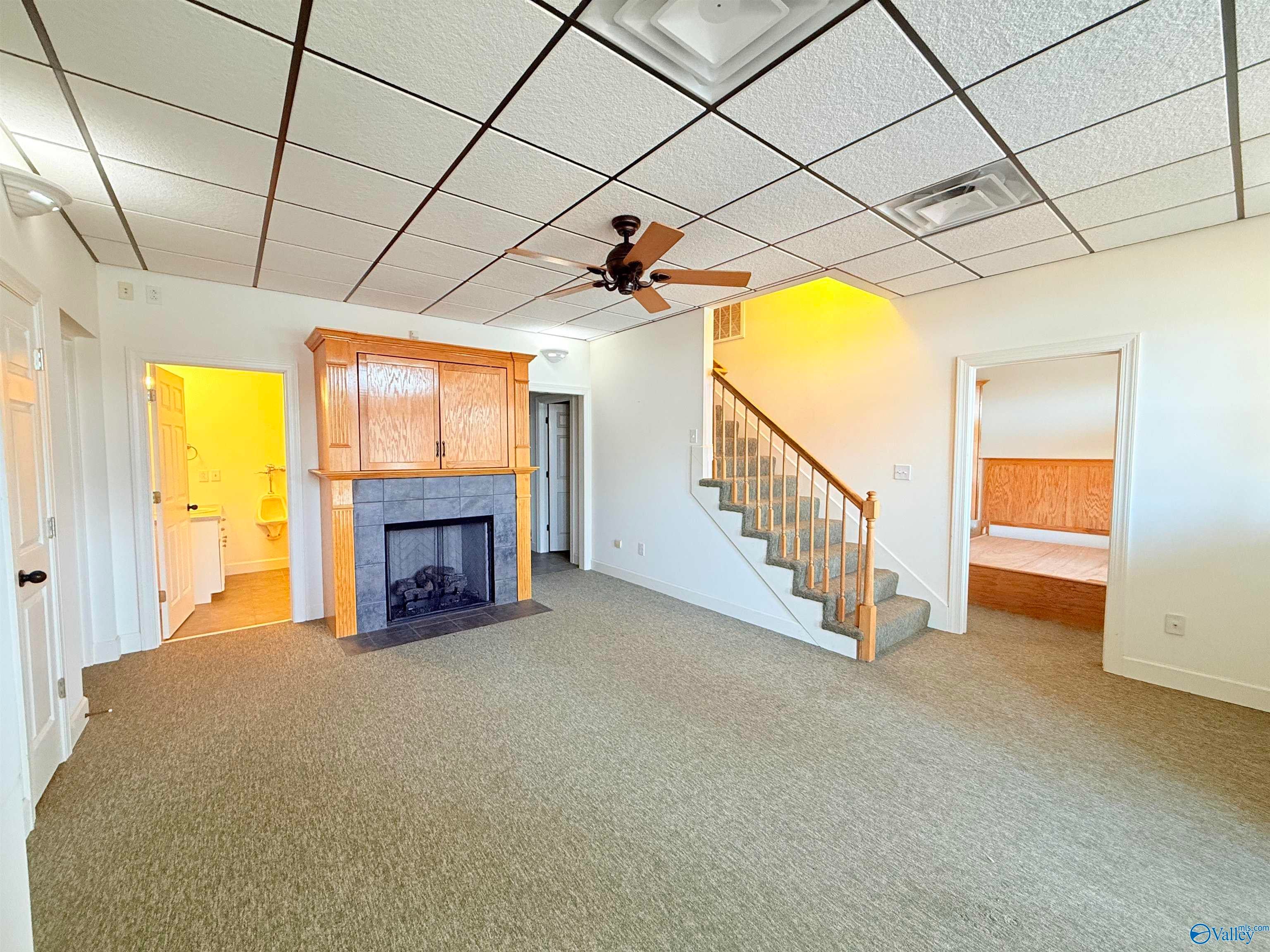 Ohatchee, Alabama, 36271, United States, 3 Bedrooms Bedrooms, ,4 BathroomsBathrooms,Residential,Active,2007316