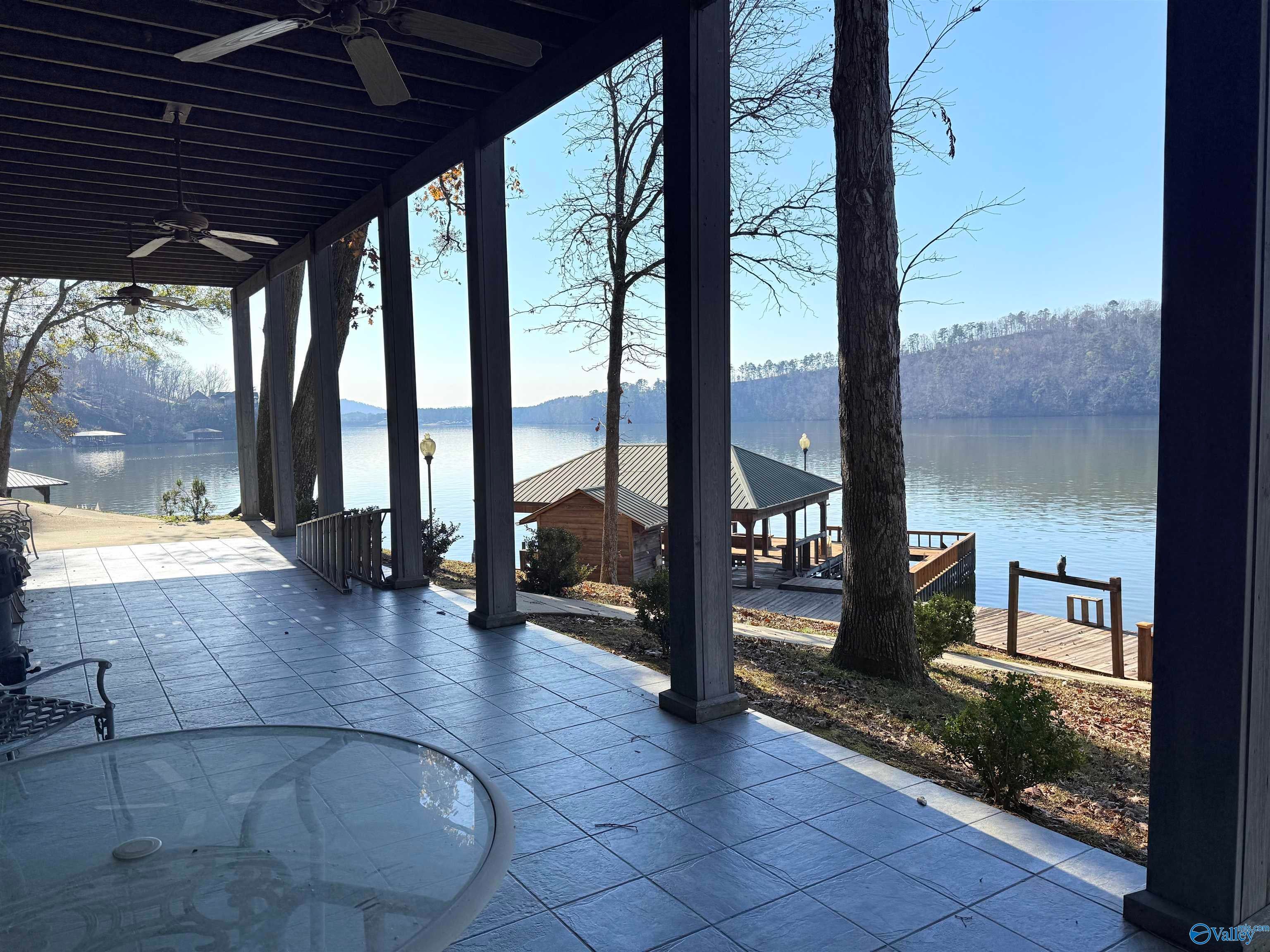 Ohatchee, Alabama, 36271, United States, 3 Bedrooms Bedrooms, ,4 BathroomsBathrooms,Residential,Active,2007316