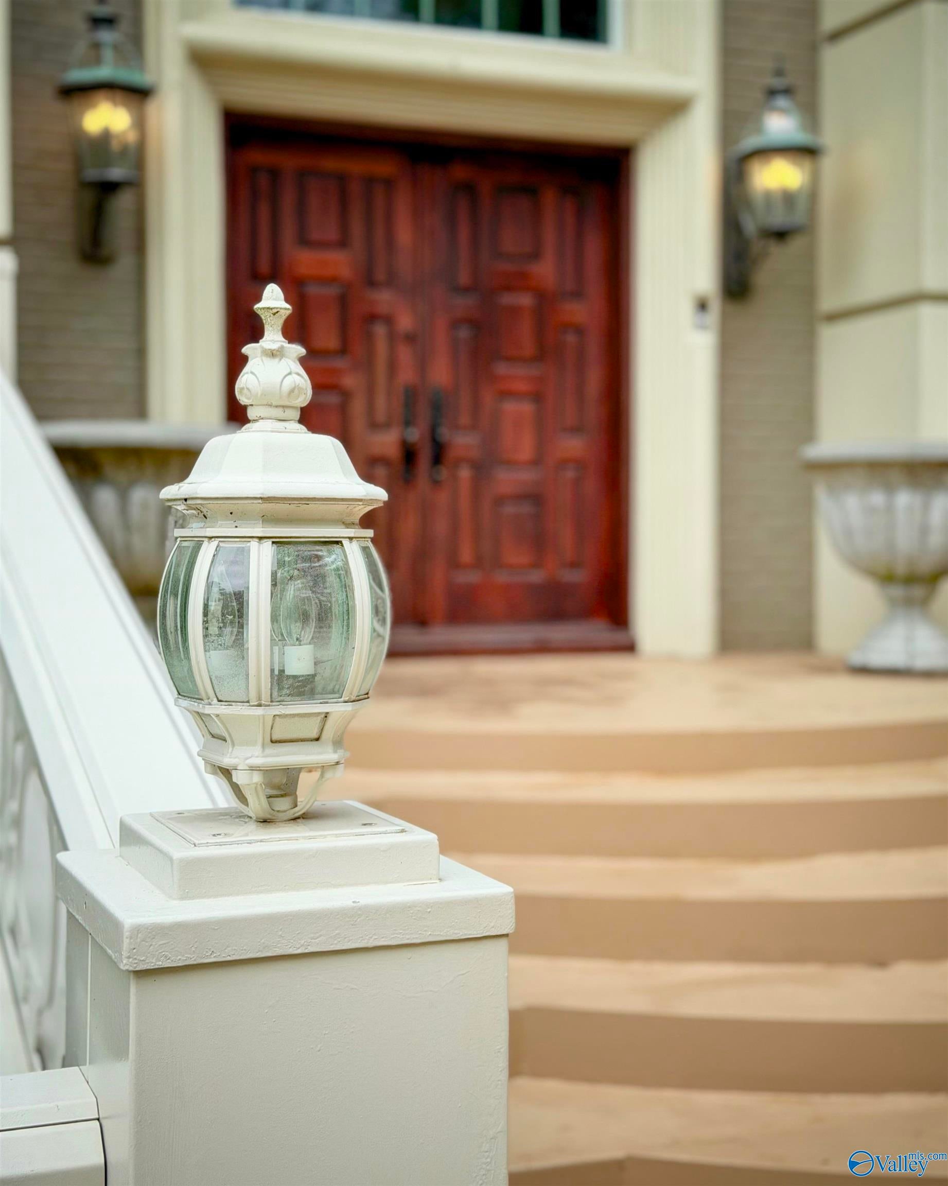 Decatur, Alabama, 35603, United States, 5 Bedrooms Bedrooms, ,5 BathroomsBathrooms,Residential,Active,1972133