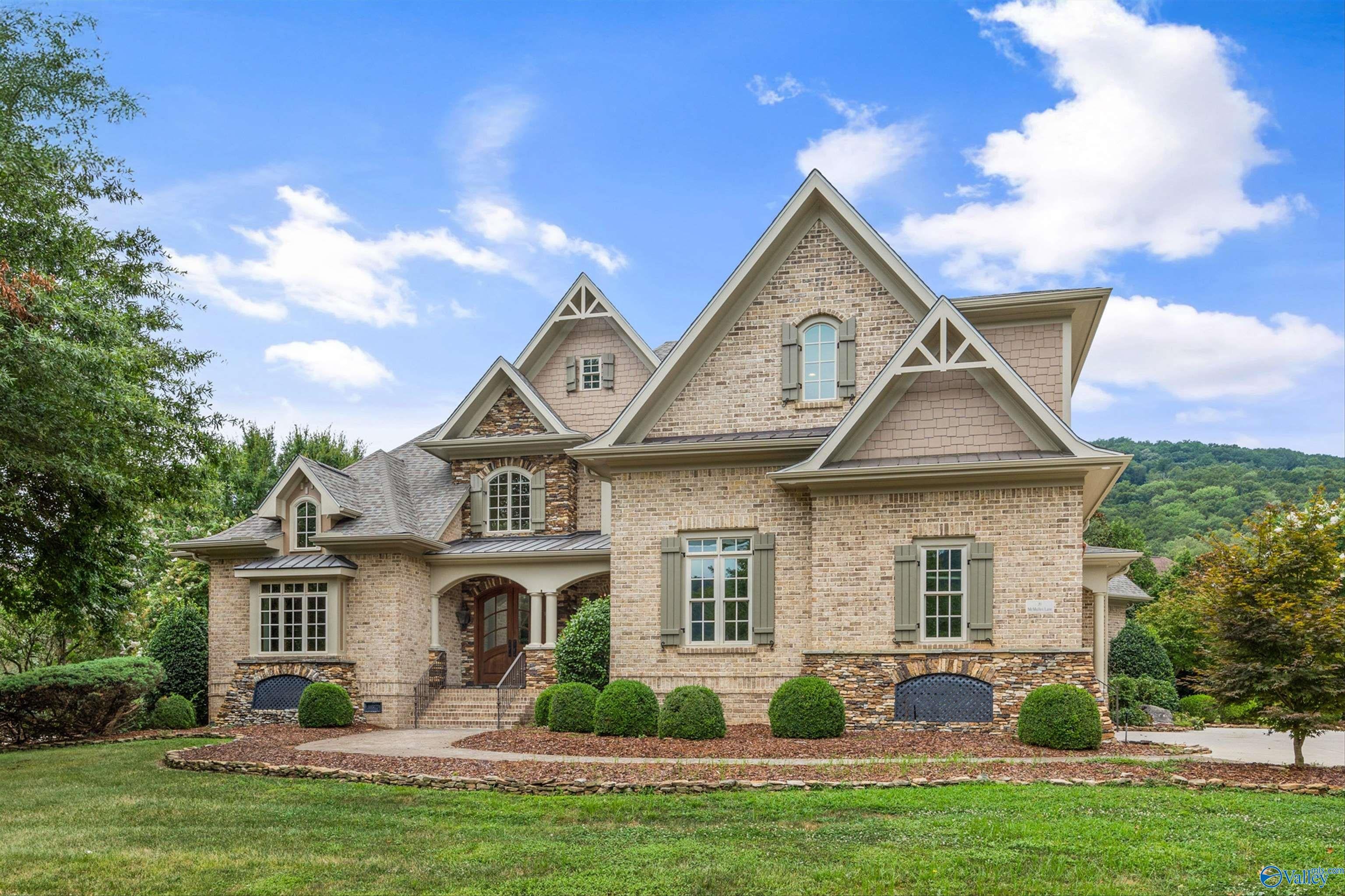 Gurley, Alabama, 35748, United States, 4 Bedrooms Bedrooms, ,5 BathroomsBathrooms,Residential,Active,1909111