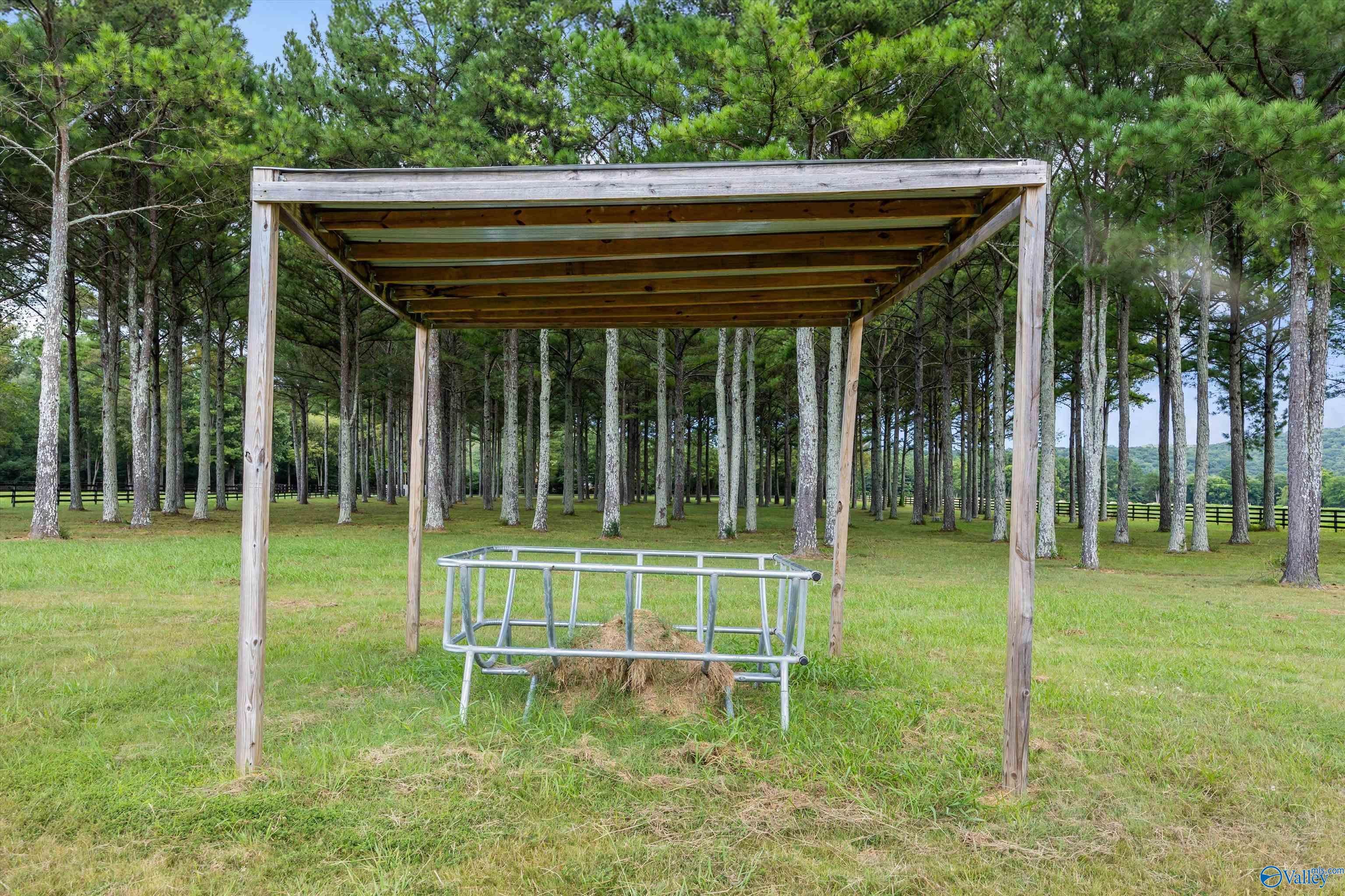 New Hope, Alabama, 35760, United States, 4 Bedrooms Bedrooms, ,5 BathroomsBathrooms,Residential,Active,1954007