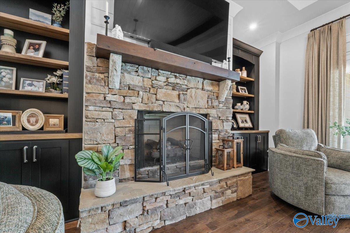 Huntsville, Alabama, 35811, United States, 3 Bedrooms Bedrooms, ,5 BathroomsBathrooms,Residential,Active,1871595