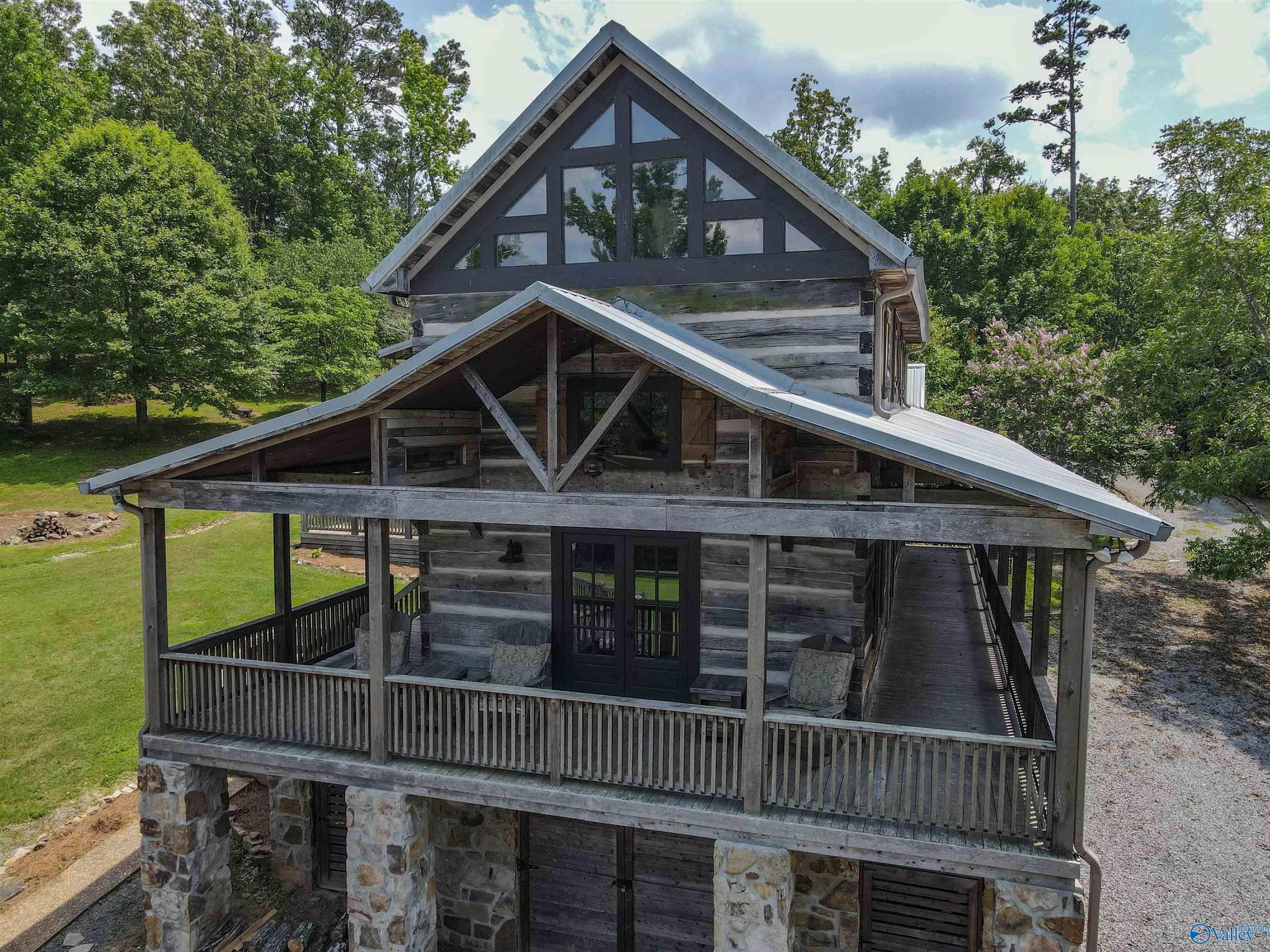 Langston, Alabama, 35755, United States, 5 Bedrooms Bedrooms, ,7 BathroomsBathrooms,Residential,Active,1953425