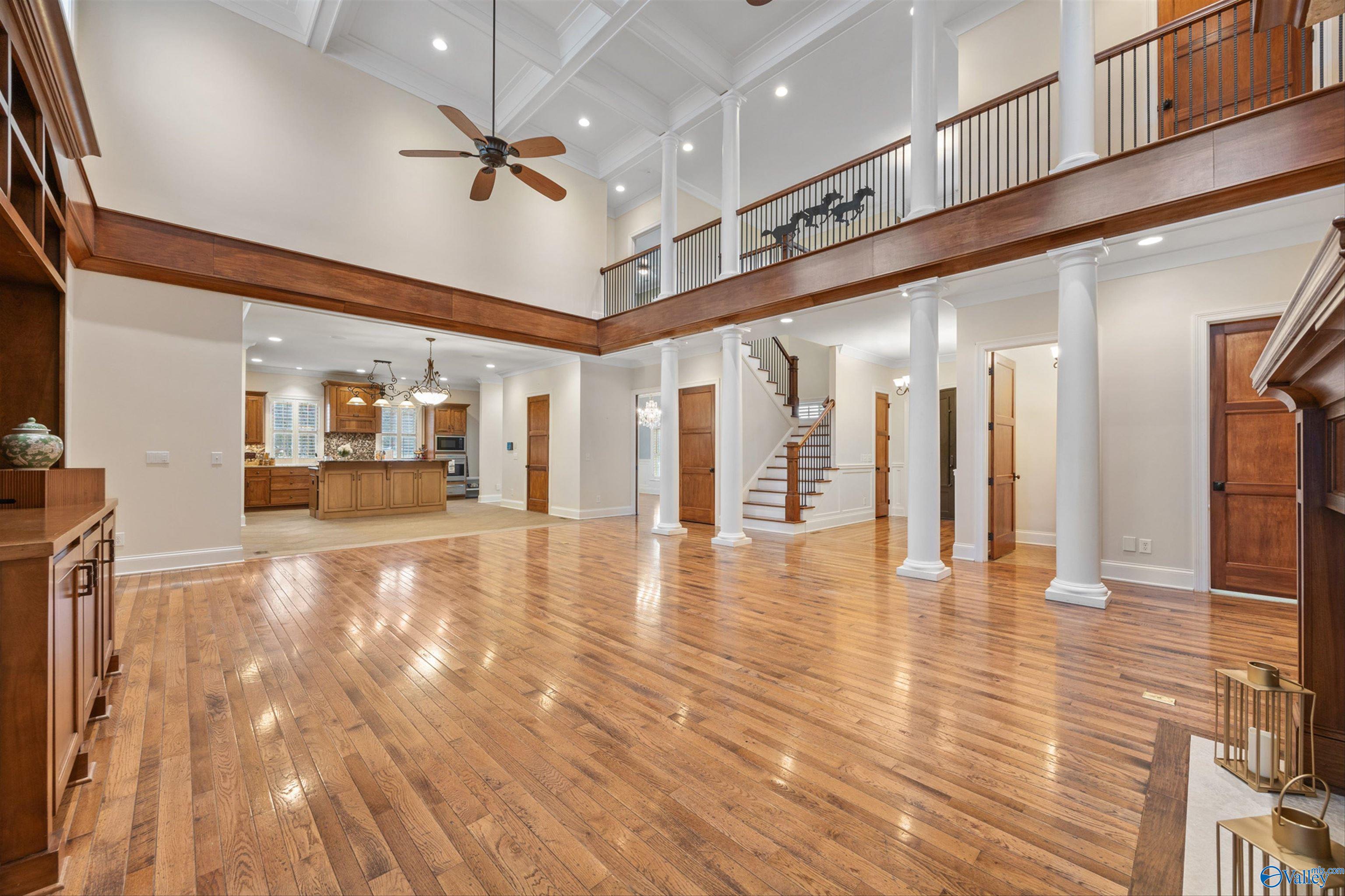 New Hope, Alabama, 35760, United States, 4 Bedrooms Bedrooms, ,5 BathroomsBathrooms,Residential,Active,1954007