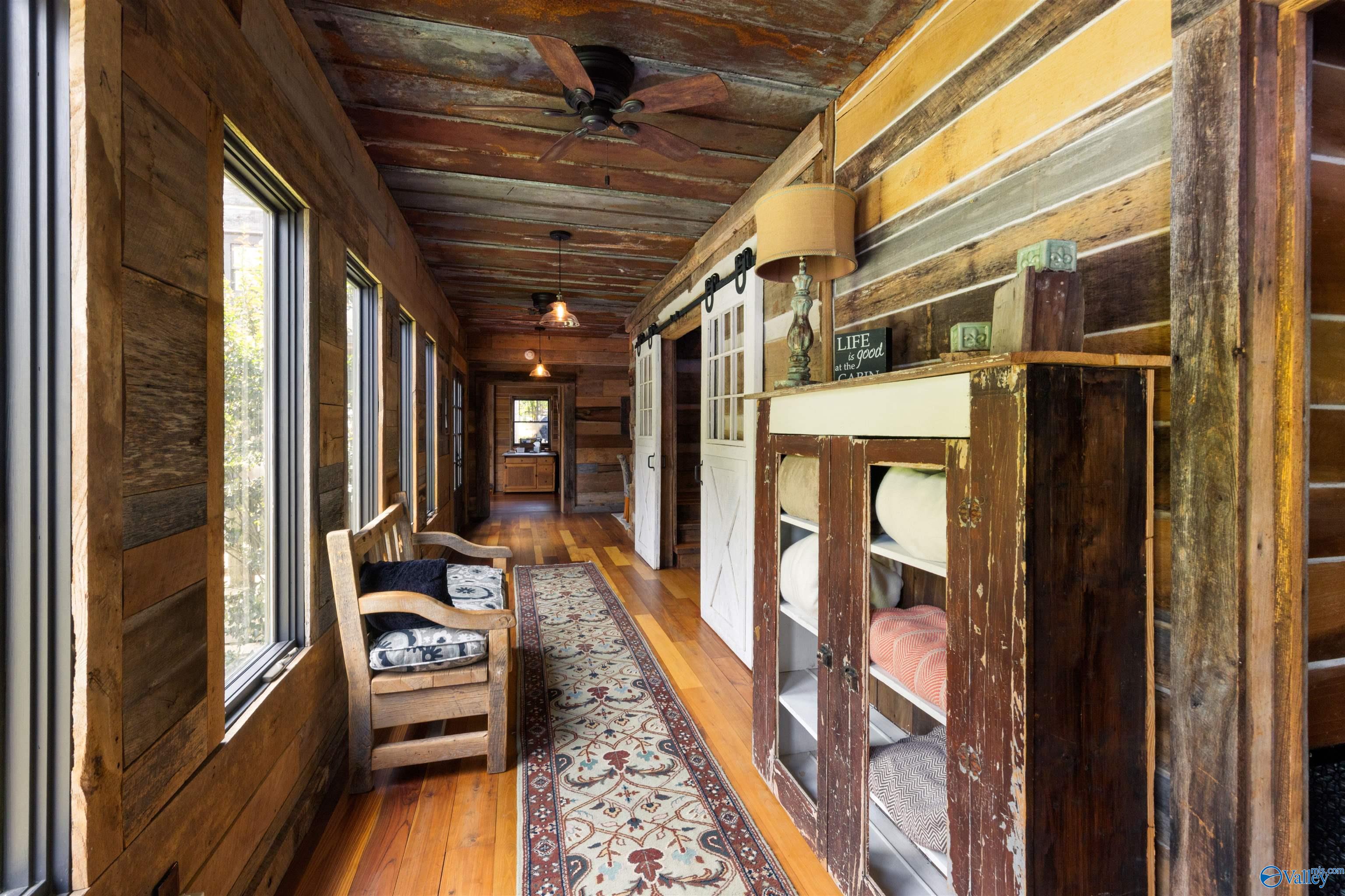 Langston, Alabama, 35755, United States, 5 Bedrooms Bedrooms, ,7 BathroomsBathrooms,Residential,Active,1953425