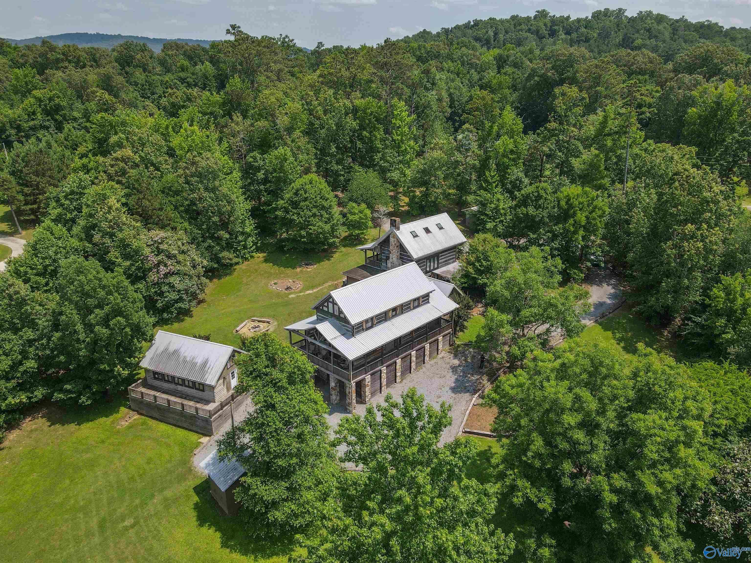 Langston, Alabama, 35755, United States, 5 Bedrooms Bedrooms, ,7 BathroomsBathrooms,Residential,Active,1953425