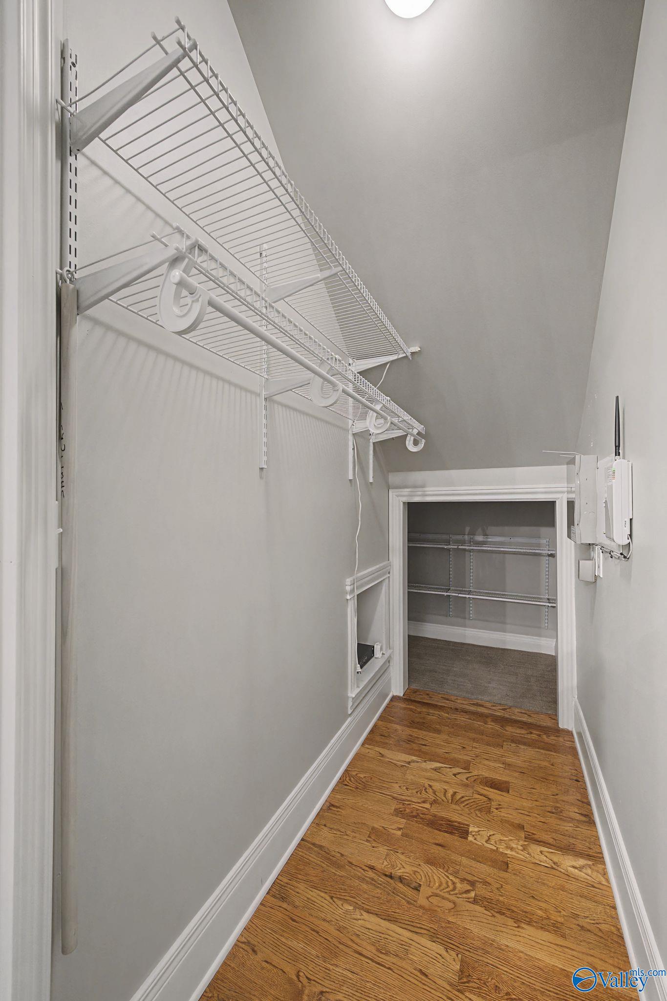 Huntsville, Alabama, 35806, United States, 4 Bedrooms Bedrooms, ,4 BathroomsBathrooms,Residential,Active,2012926