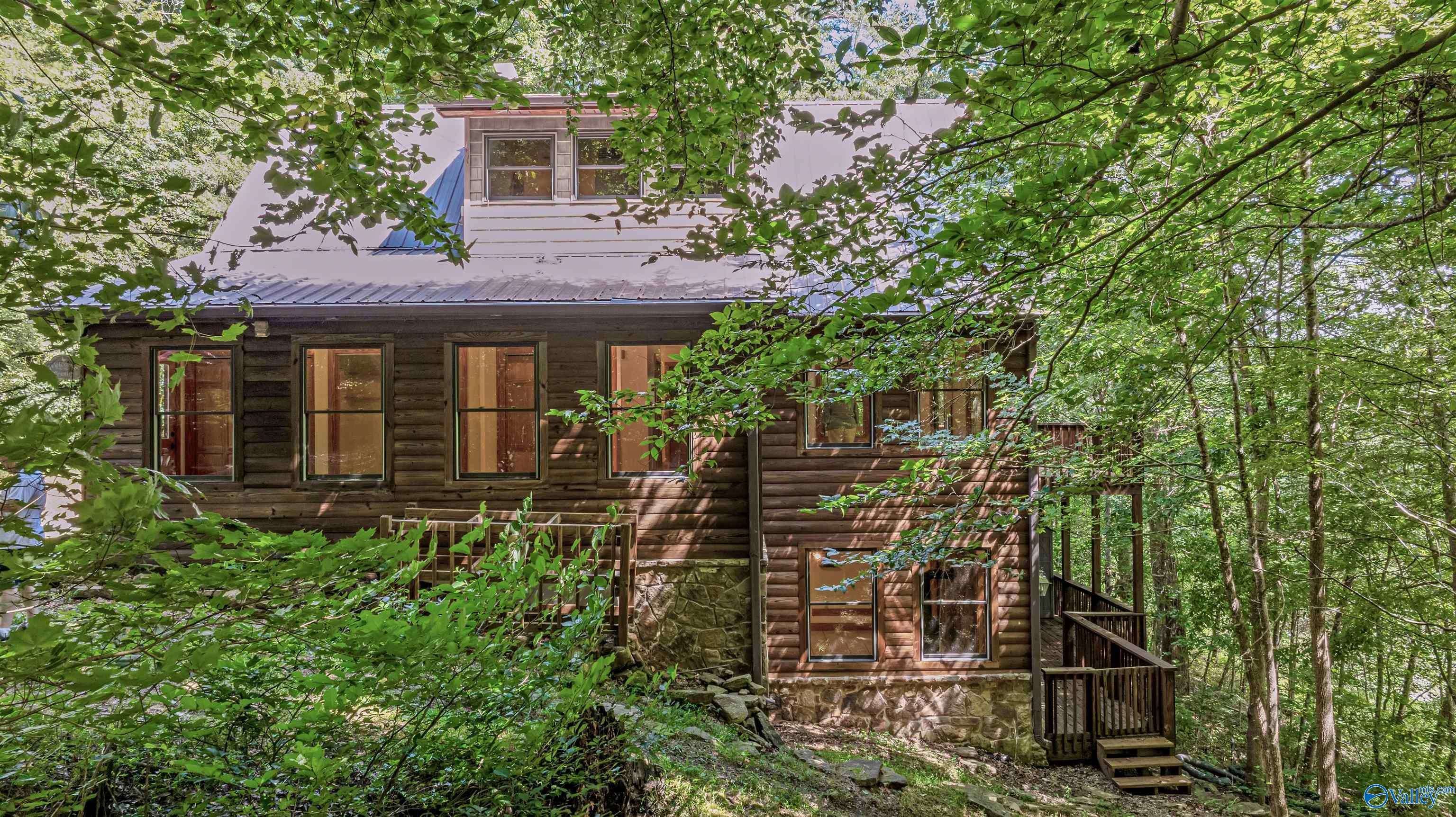 Trenton, Georgia, 30752, United States, 4 Bedrooms Bedrooms, ,4 BathroomsBathrooms,Residential,Active,1963412