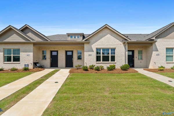 424 RONNIE DR SE, HARTSELLE, AL 35640 - Image 1