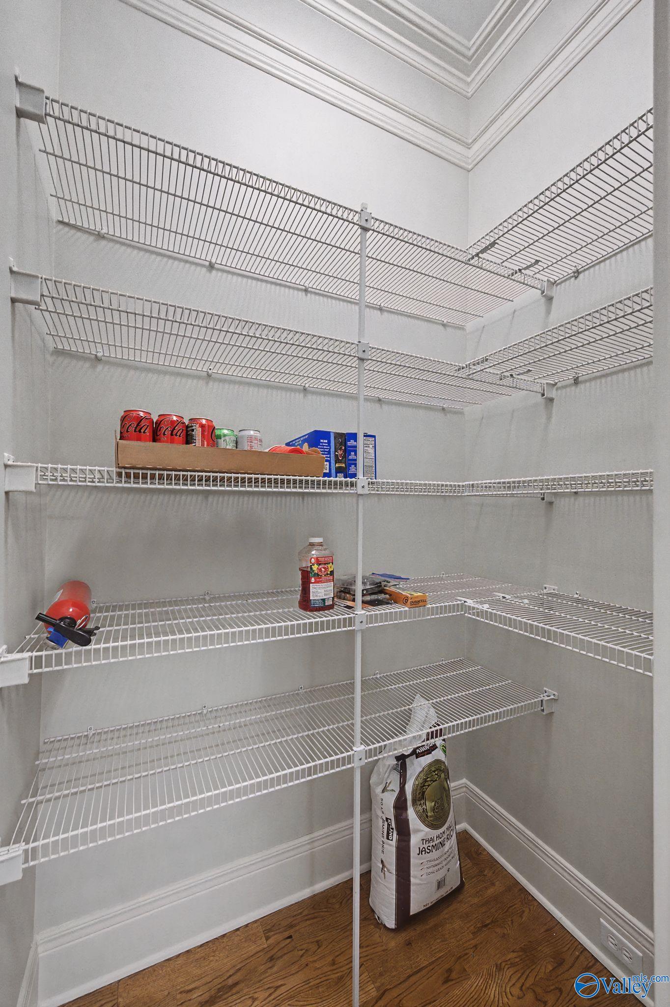 Huntsville, Alabama, 35806, United States, 4 Bedrooms Bedrooms, ,4 BathroomsBathrooms,Residential,Active,2012926