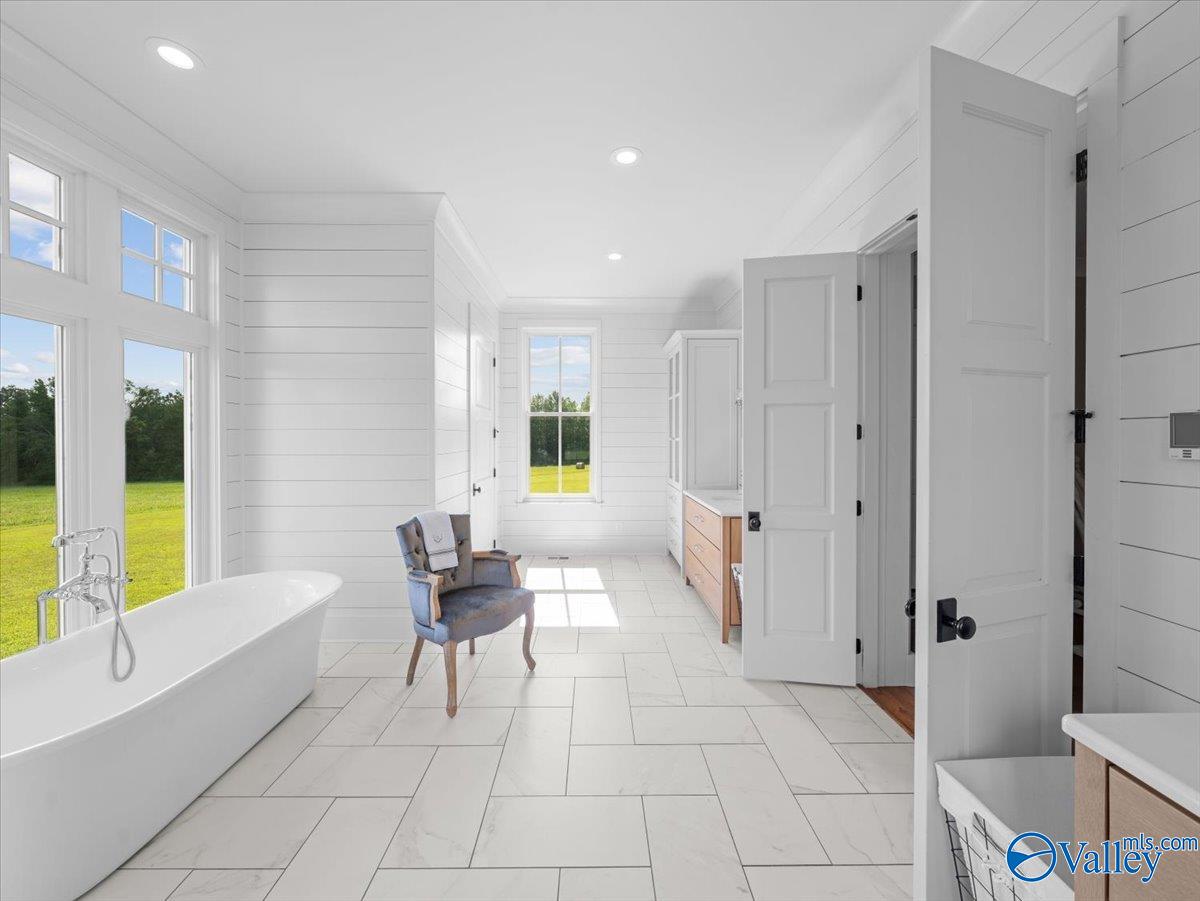 Pisgah, Alabama, 35765, United States, 4 Bedrooms Bedrooms, ,4 BathroomsBathrooms,Residential,Active,1913980