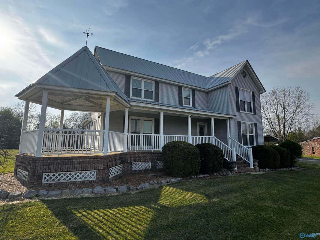 271 MYLES St