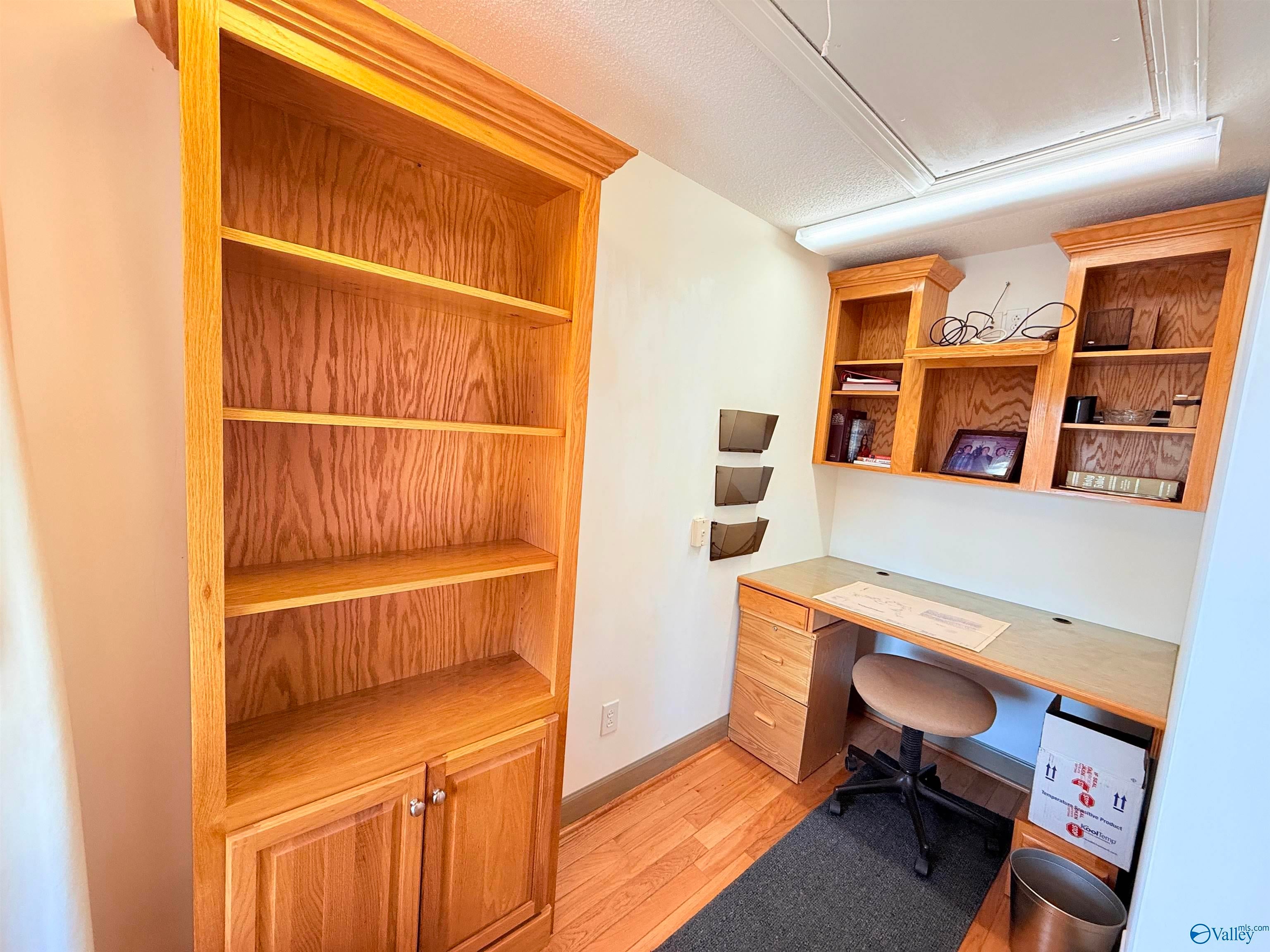 Ohatchee, Alabama, 36271, United States, 3 Bedrooms Bedrooms, ,4 BathroomsBathrooms,Residential,Active,2007316