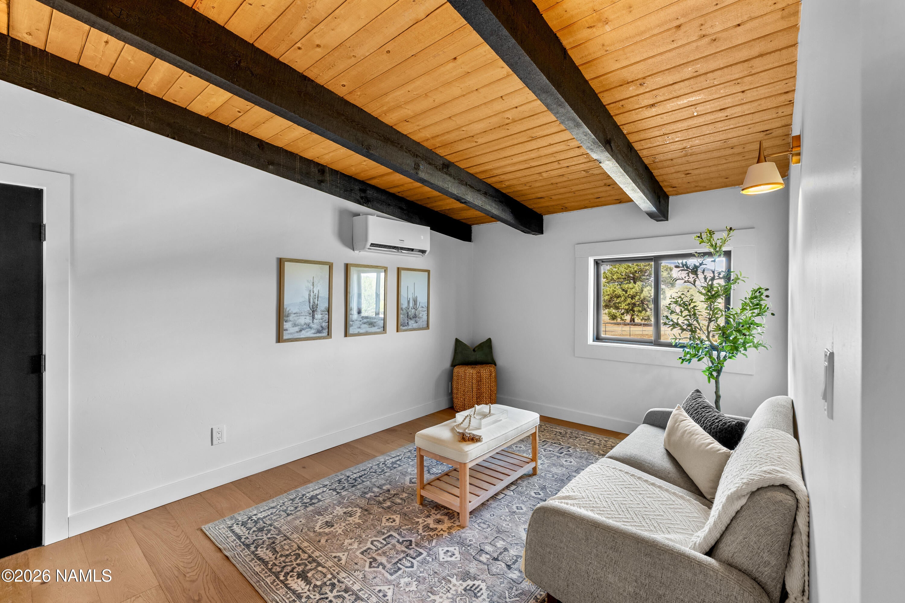 Flagstaff, Arizona, 86004, United States, 4 Bedrooms Bedrooms, ,4 BathroomsBathrooms,Residential,Active,2006907