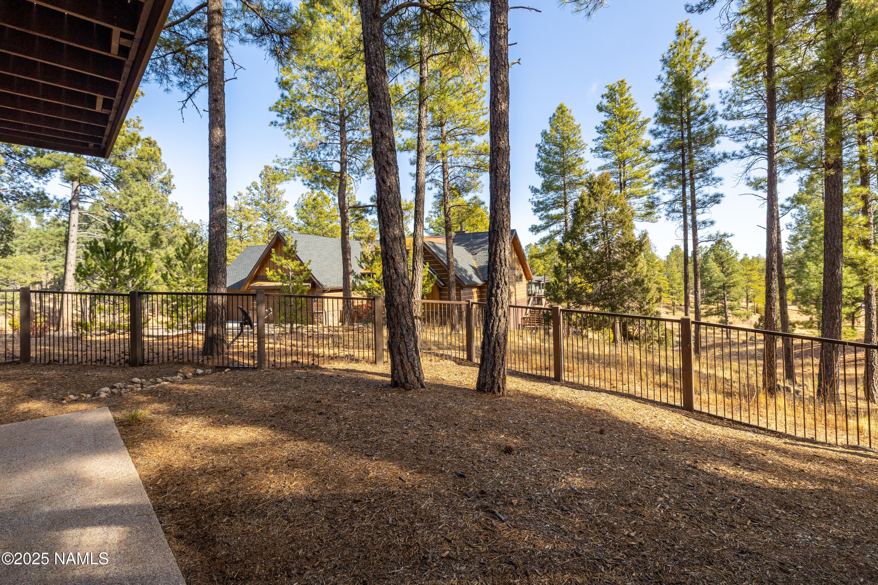 Flagstaff, Arizona, 86005, United States, 4 Bedrooms Bedrooms, ,5 BathroomsBathrooms,Residential,Active,1756457