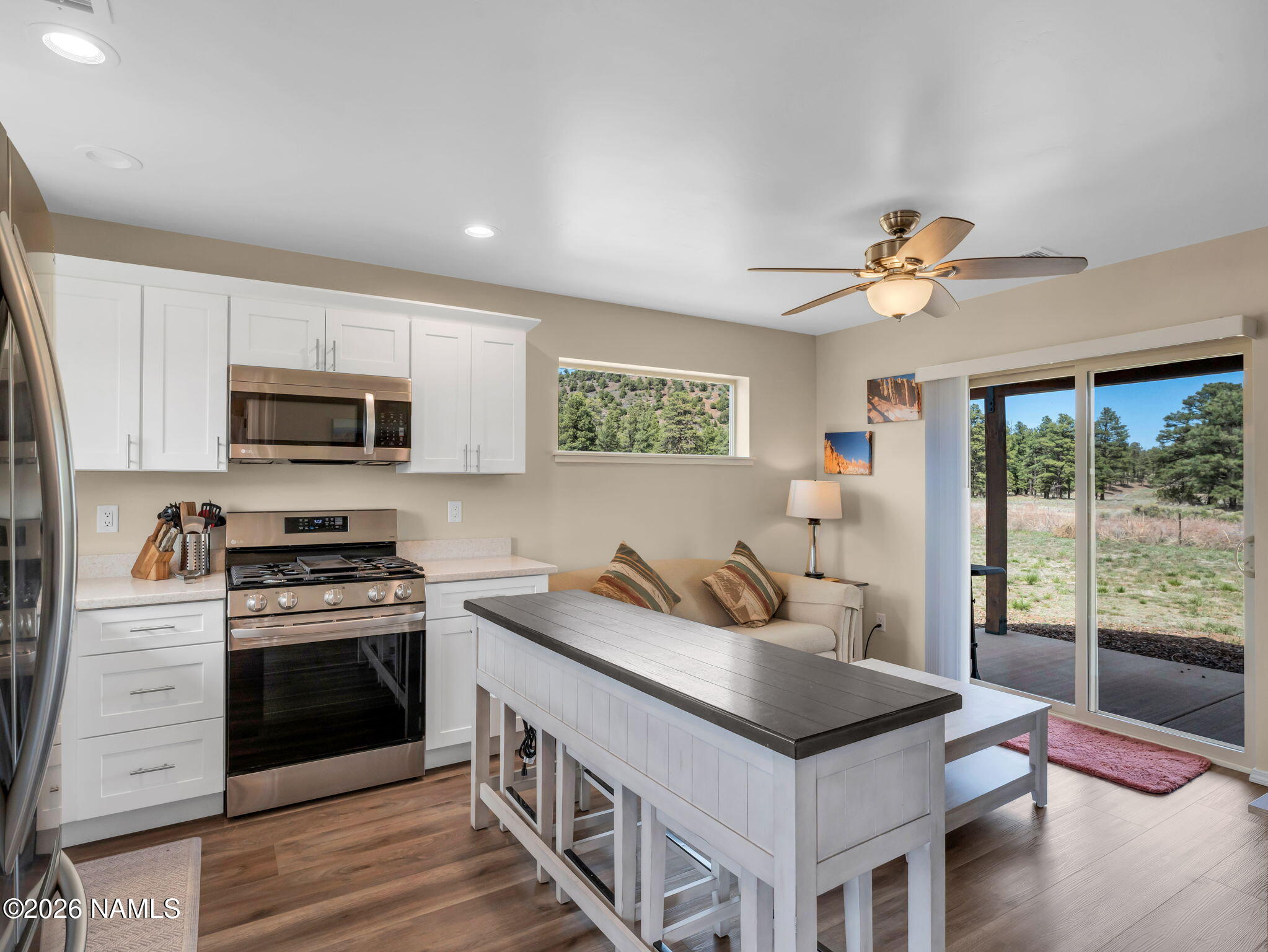 Flagstaff, Arizona, 86004, United States, 3 Bedrooms Bedrooms, ,3 BathroomsBathrooms,Residential,Active,2041749