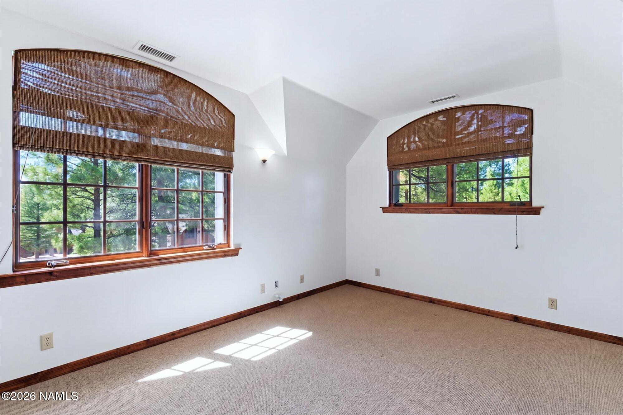 Flagstaff, Arizona, 86005, United States, 4 Bedrooms Bedrooms, ,4 BathroomsBathrooms,Residential,Active,2009412