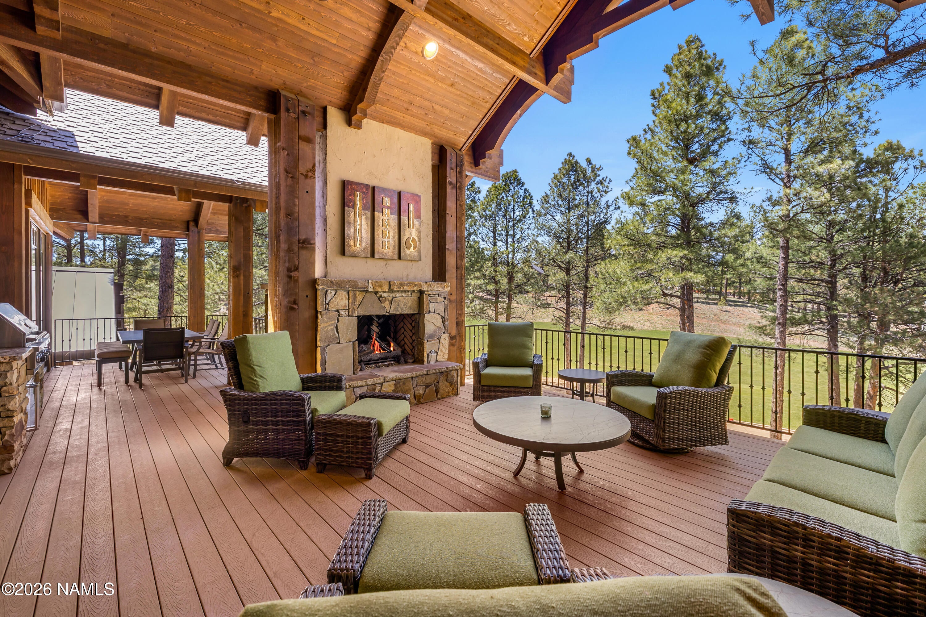 Flagstaff, Arizona, 86005, United States, 5 Bedrooms Bedrooms, ,6 BathroomsBathrooms,Residential,Active,2042667