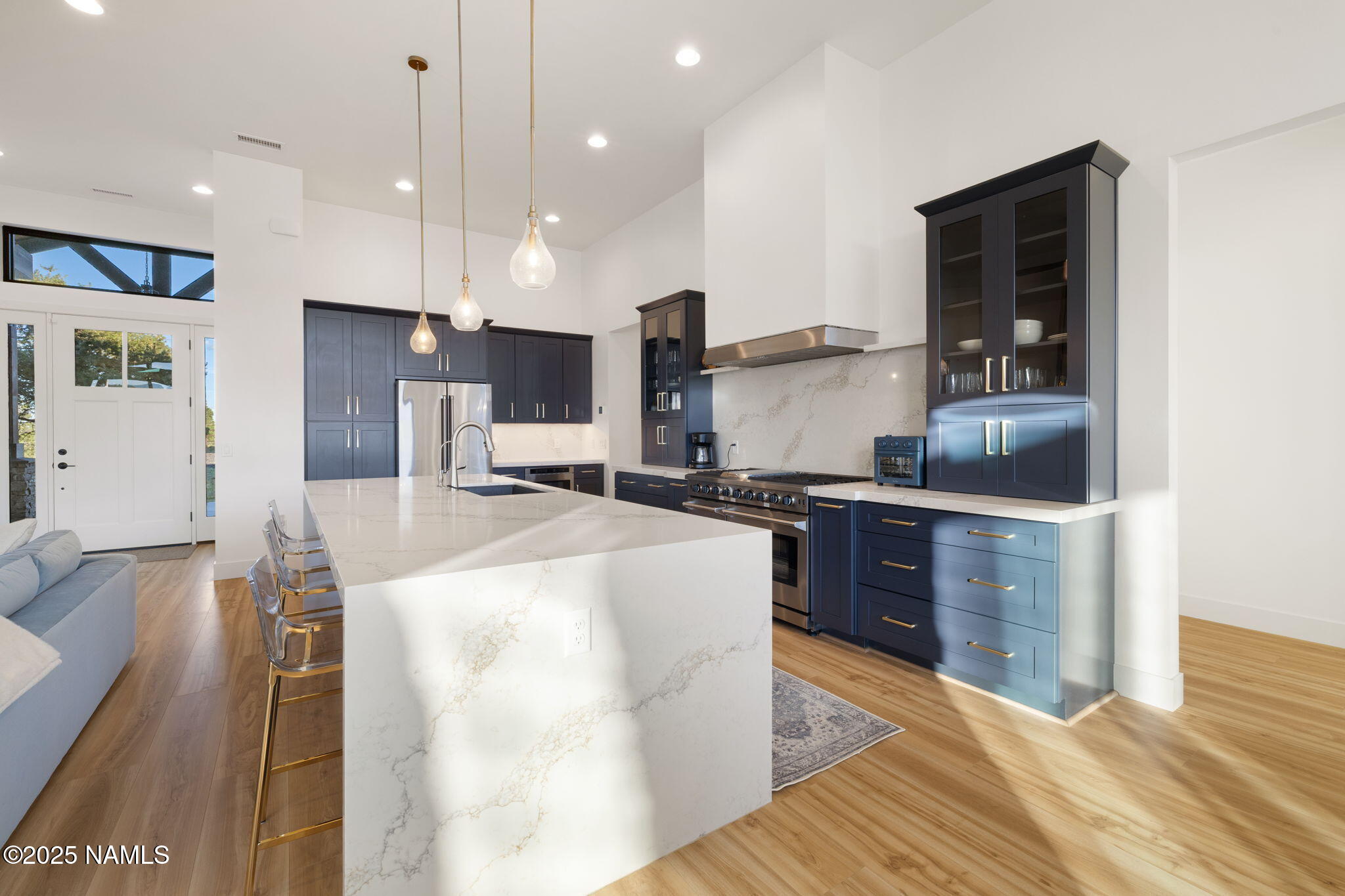 Flagstaff, Arizona, 86004, United States, 5 Bedrooms Bedrooms, ,4 BathroomsBathrooms,Residential,Active,1943835