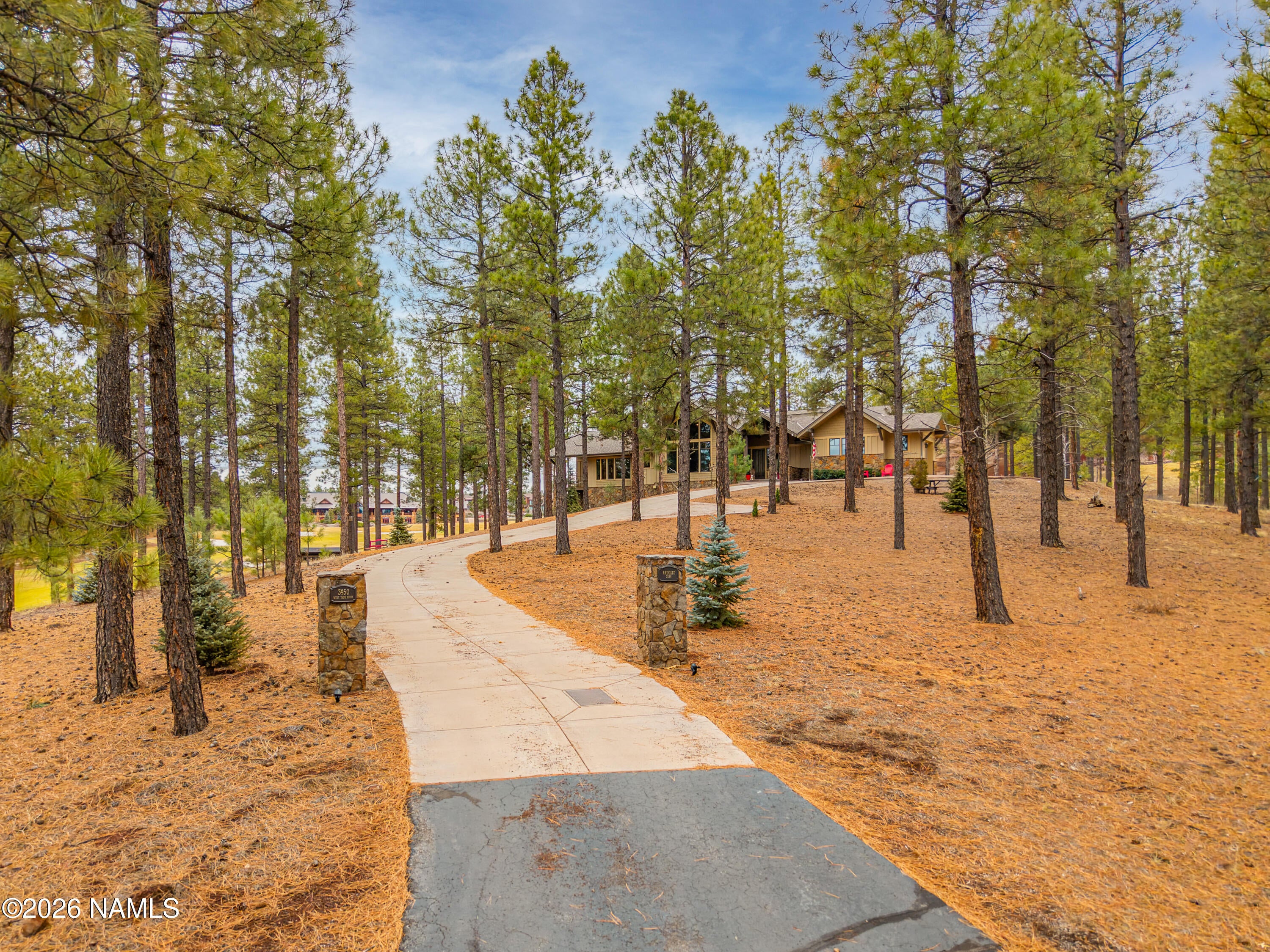 Flagstaff, Arizona, 86005, United States, 3 Bedrooms Bedrooms, ,3 BathroomsBathrooms,Residential,Active,2009866