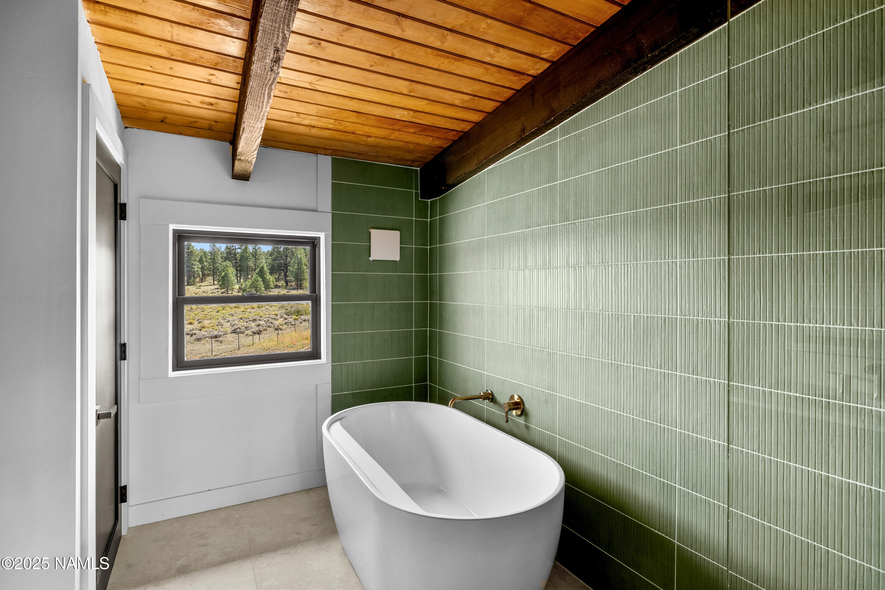 Flagstaff, Arizona, 86004, United States, ,4 BathroomsBathrooms,Residential,Active,1888488