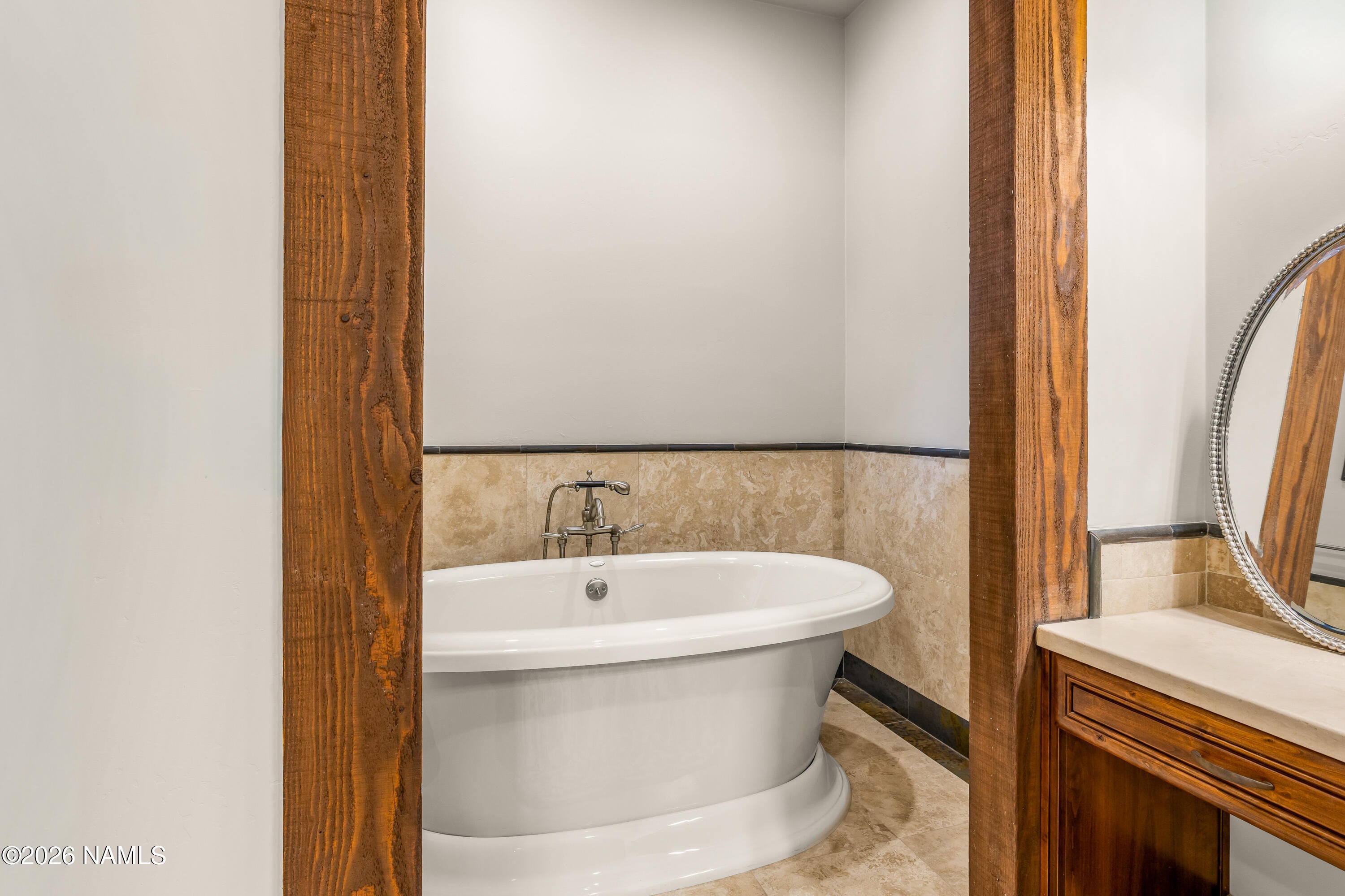 Flagstaff, Arizona, 86005, United States, 5 Bedrooms Bedrooms, ,6 BathroomsBathrooms,Residential,Active,2042667