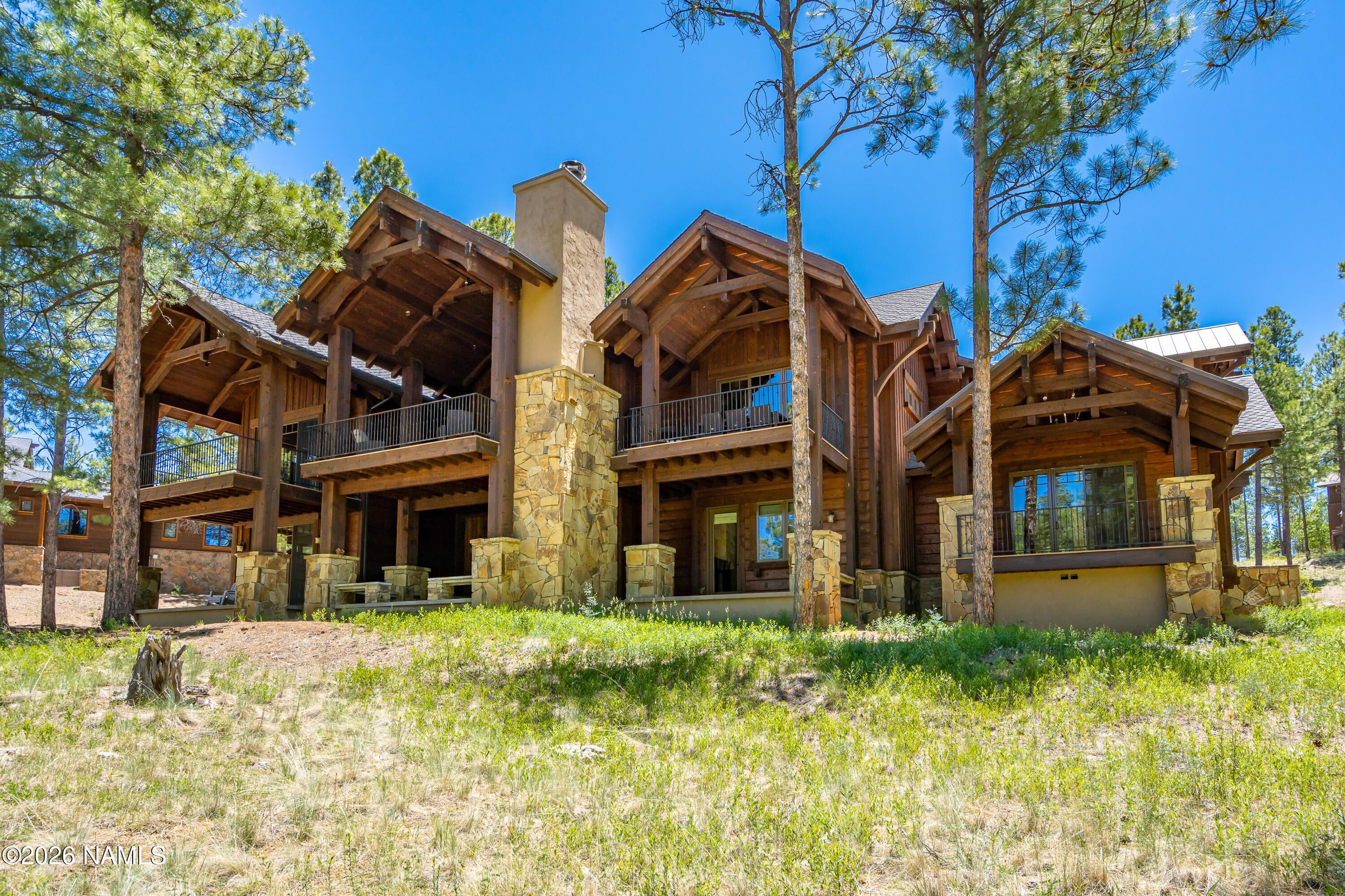 Flagstaff, Arizona, 86005, United States, 5 Bedrooms Bedrooms, ,6 BathroomsBathrooms,Residential,Active,2042667