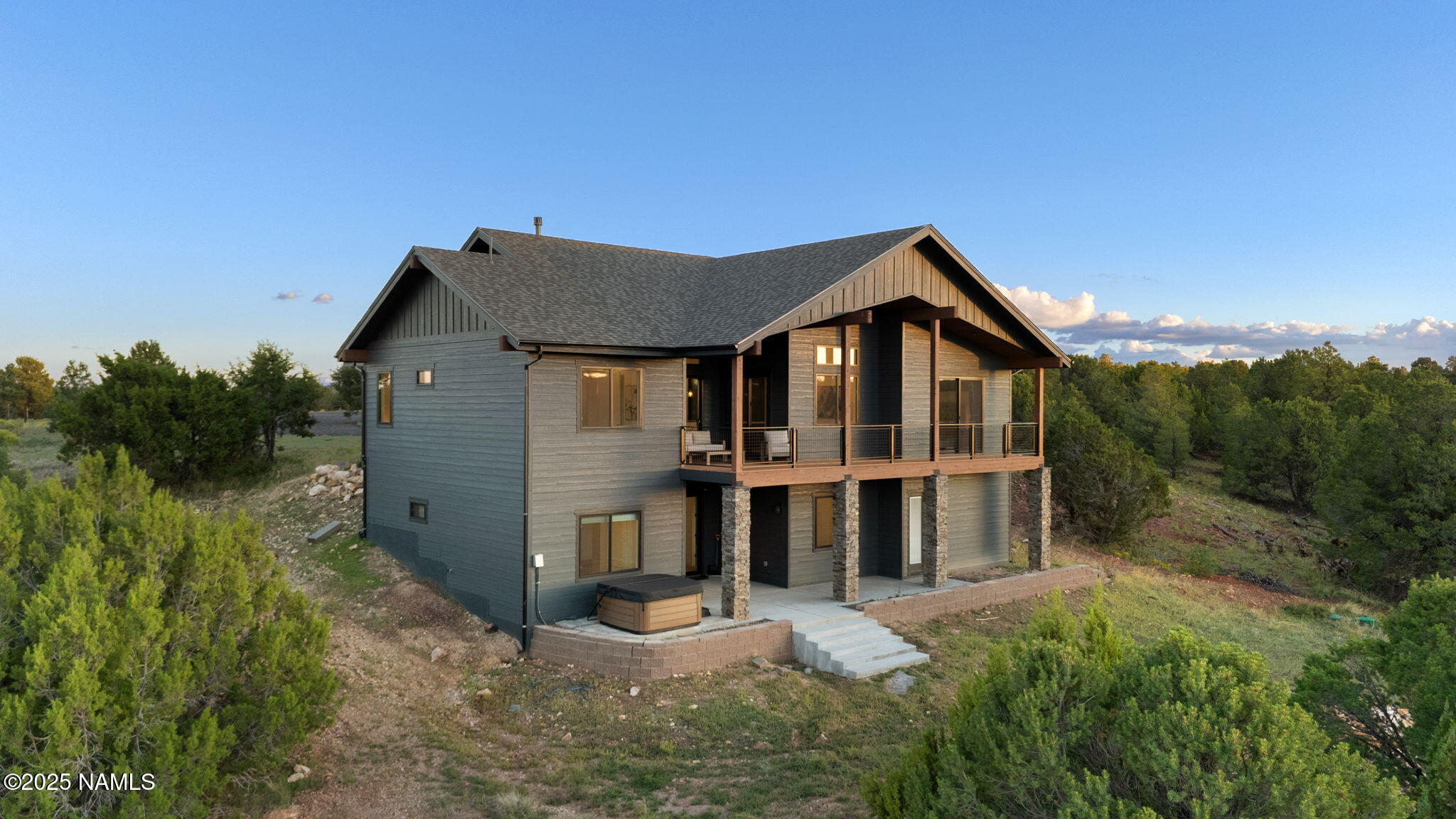Flagstaff, Arizona, 86004, United States, 5 Bedrooms Bedrooms, ,4 BathroomsBathrooms,Residential,Active,1943835