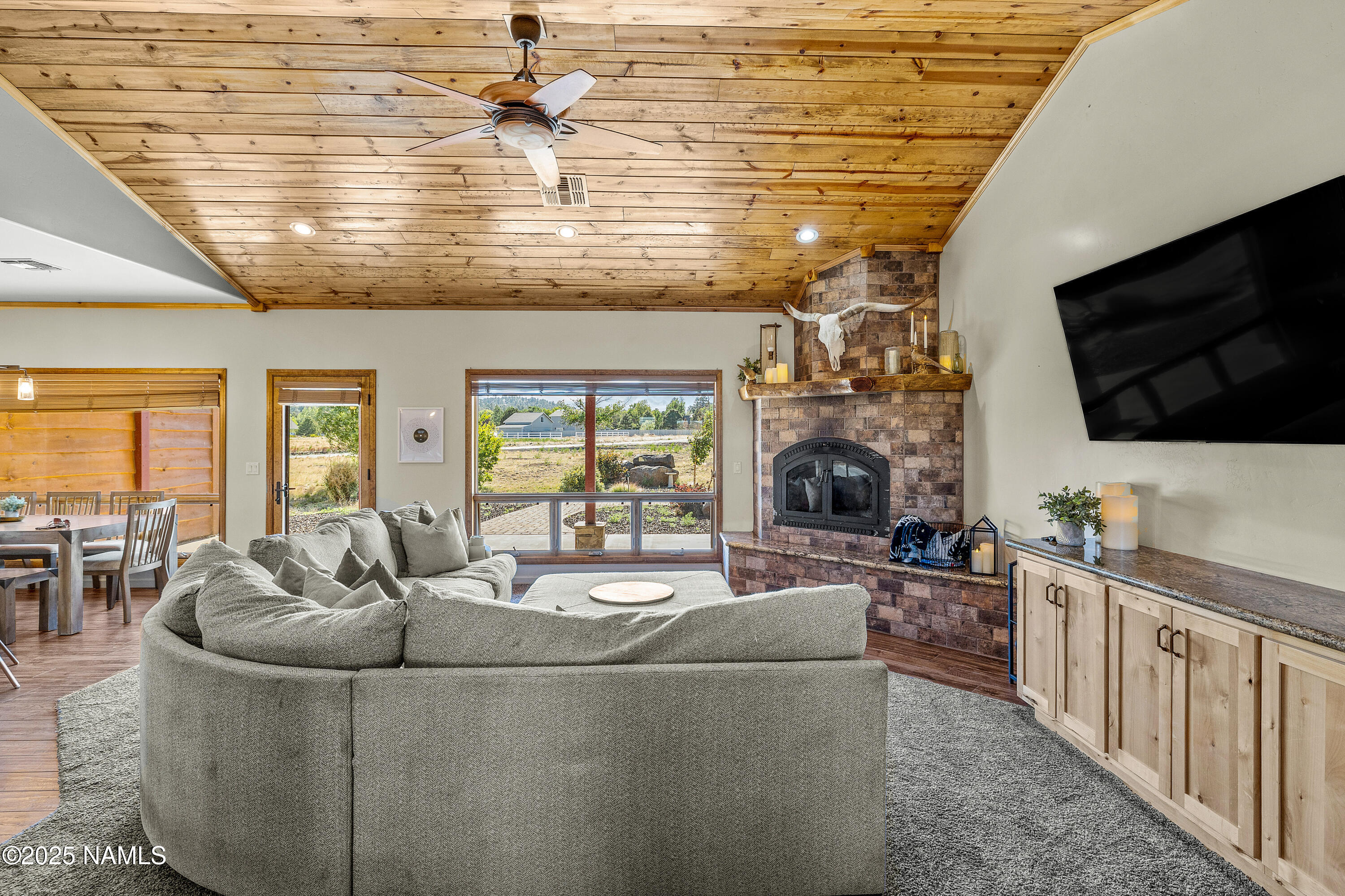 Flagstaff, Arizona, 86004, United States, 4 Bedrooms Bedrooms, ,3 BathroomsBathrooms,Residential,Active,1868120