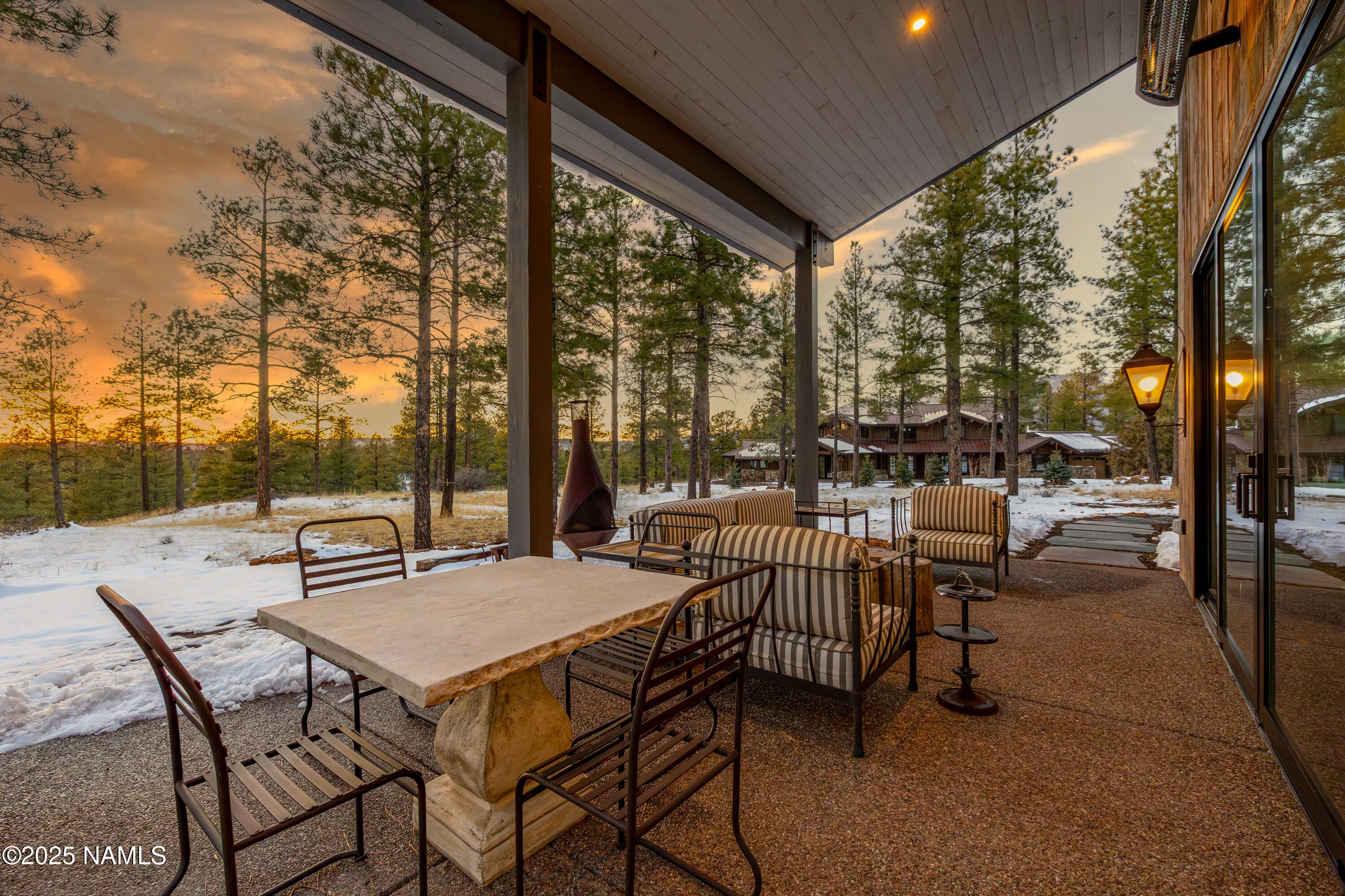 Flagstaff, Arizona, 86004, United States, 4 Bedrooms Bedrooms, ,6 BathroomsBathrooms,Residential,Active,1756325