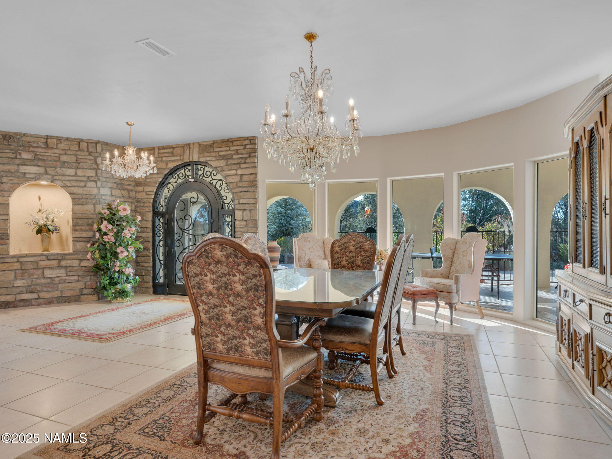 Williams, Arizona, 86046, United States, 3 Bedrooms Bedrooms, ,4 BathroomsBathrooms,Residential,Active,1871833