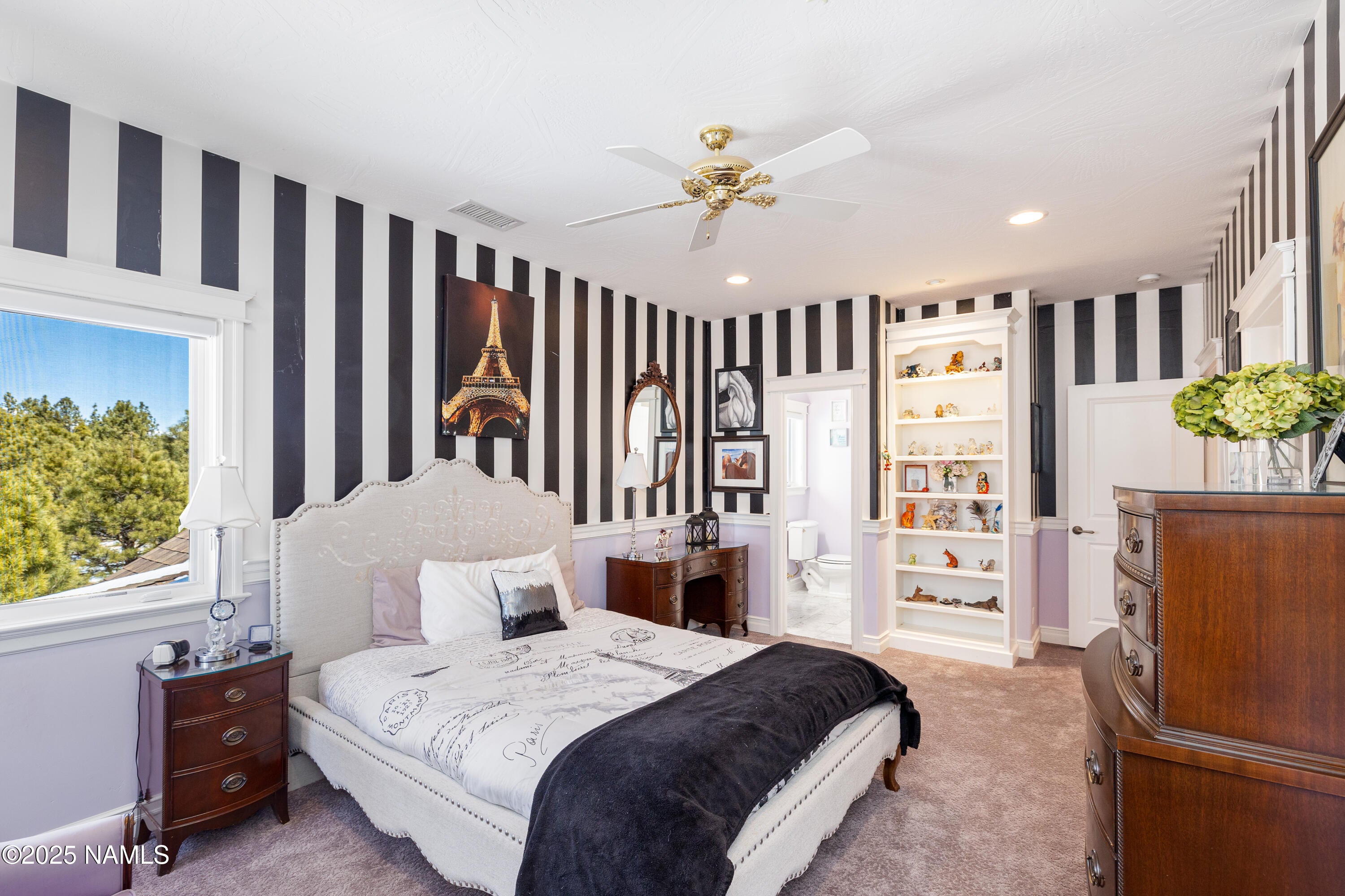 Flagstaff, Arizona, 86005, United States, ,5 BathroomsBathrooms,Residential,Active,1756410