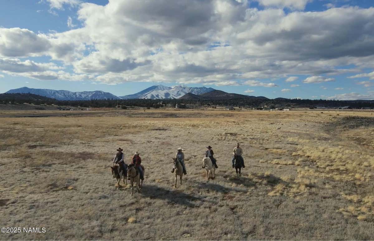 6400 MEADOWS LN Unit 10  