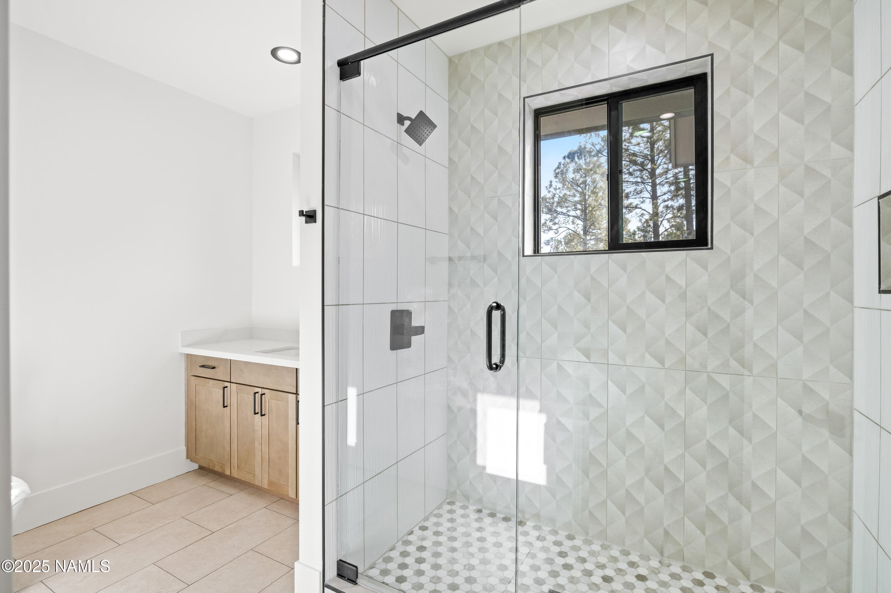 Flagstaff, Arizona, 86005, United States, 4 Bedrooms Bedrooms, ,4 BathroomsBathrooms,Residential,Active,1922481