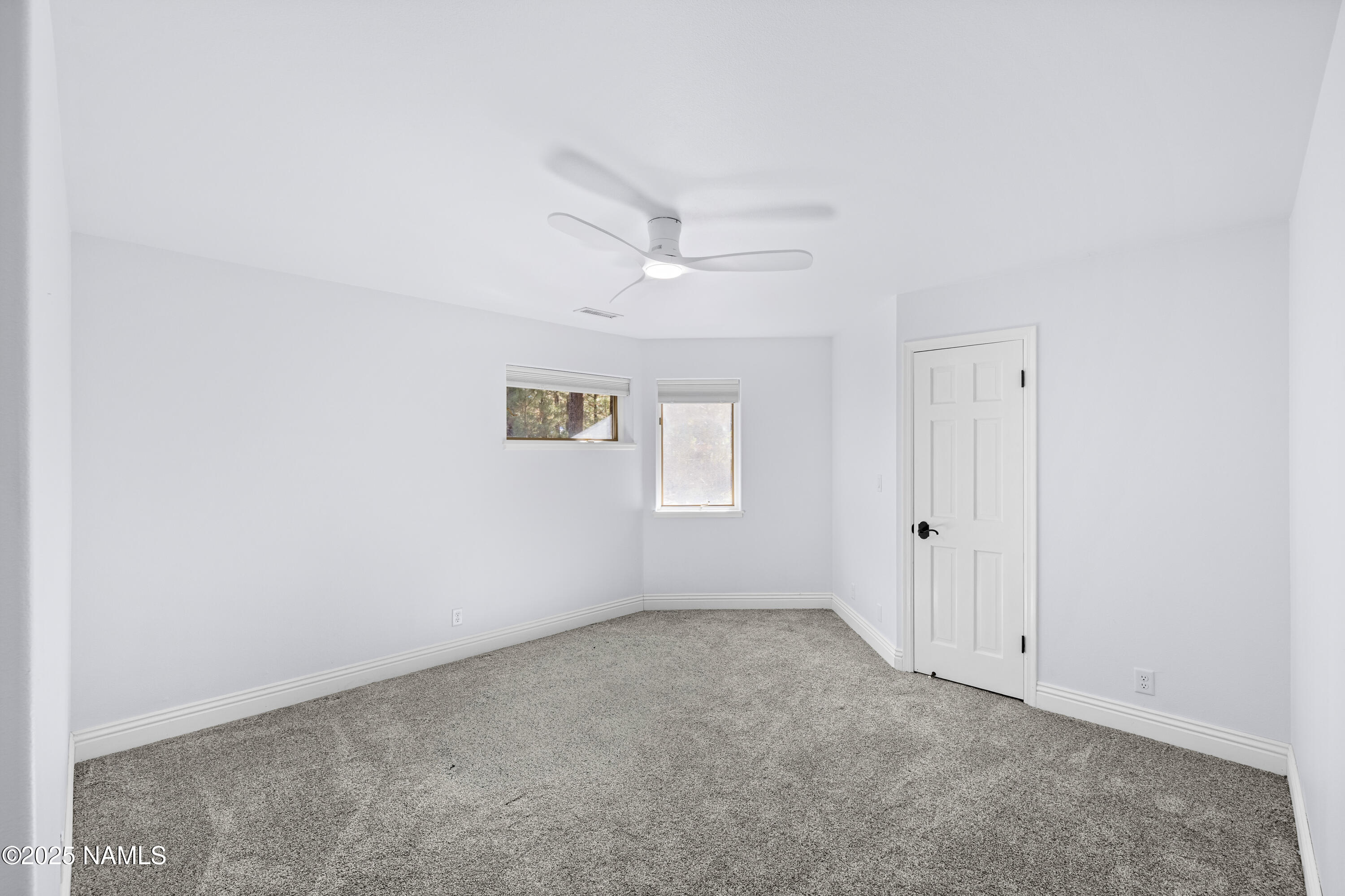 Flagstaff, Arizona, 86005, United States, 4 Bedrooms Bedrooms, ,4 BathroomsBathrooms,Residential,Active,1999173