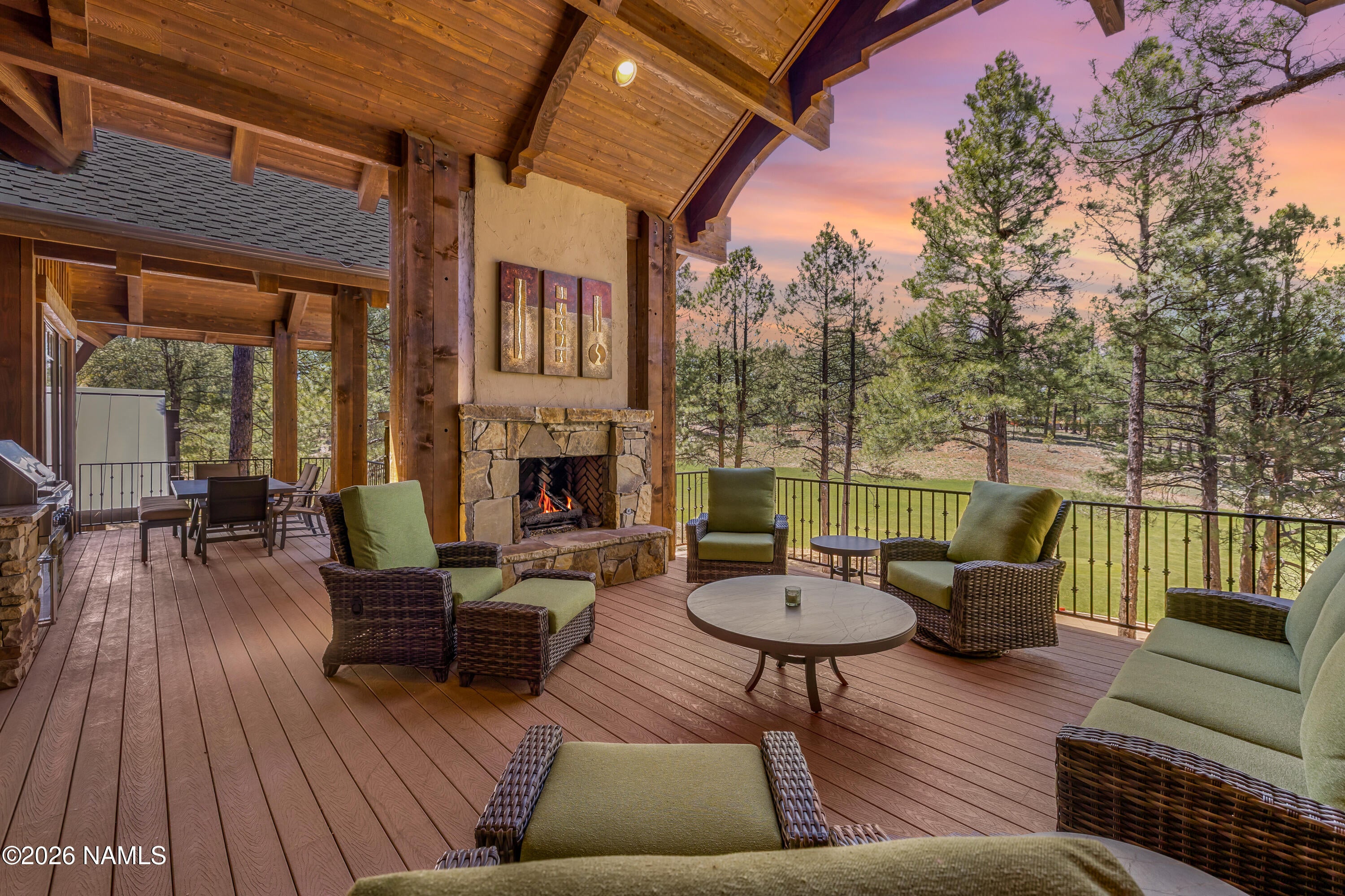 Flagstaff, Arizona, 86005, United States, 5 Bedrooms Bedrooms, ,6 BathroomsBathrooms,Residential,Active,2042667