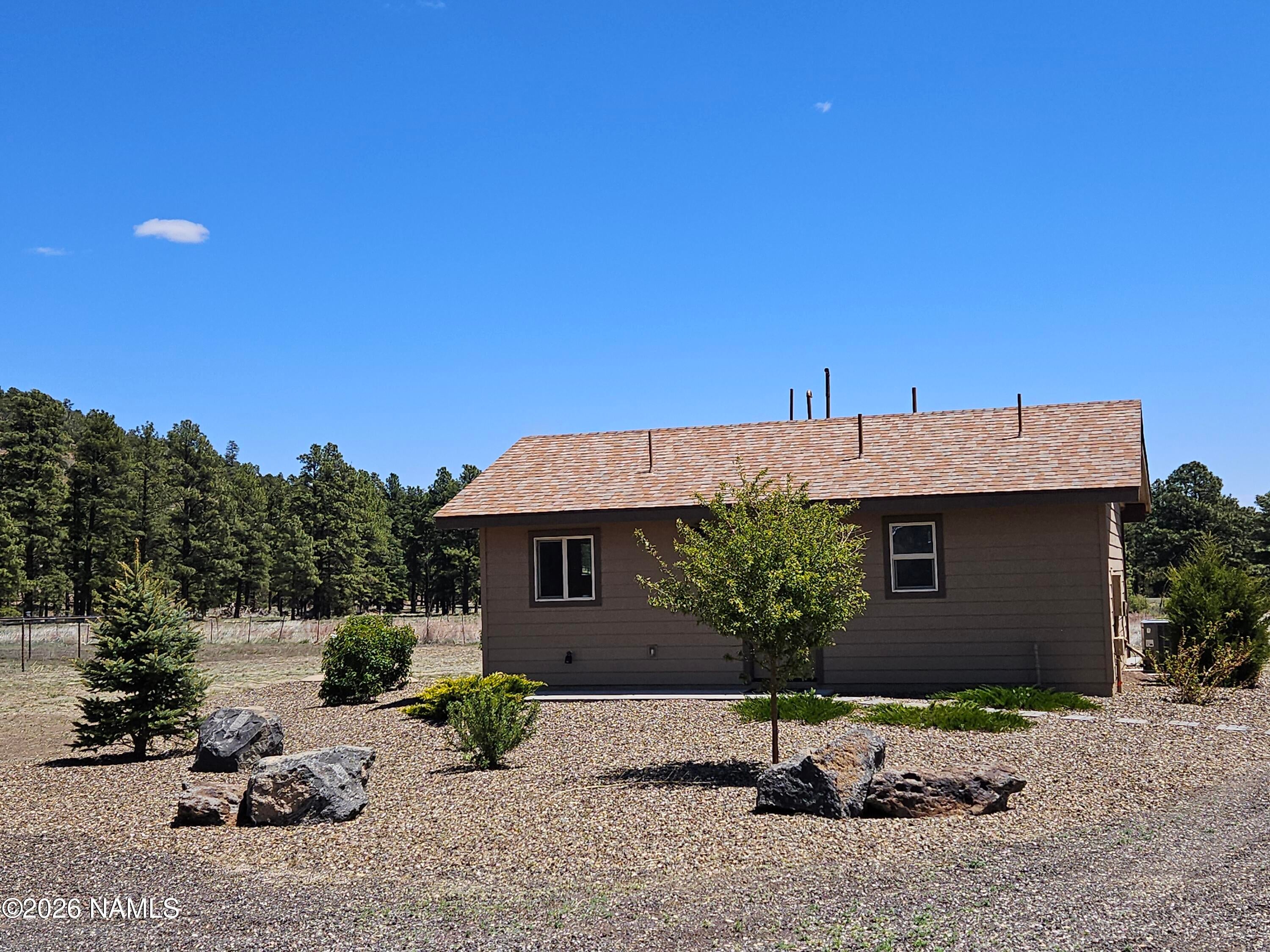 Flagstaff, Arizona, 86004, United States, 3 Bedrooms Bedrooms, ,3 BathroomsBathrooms,Residential,Active,2041749