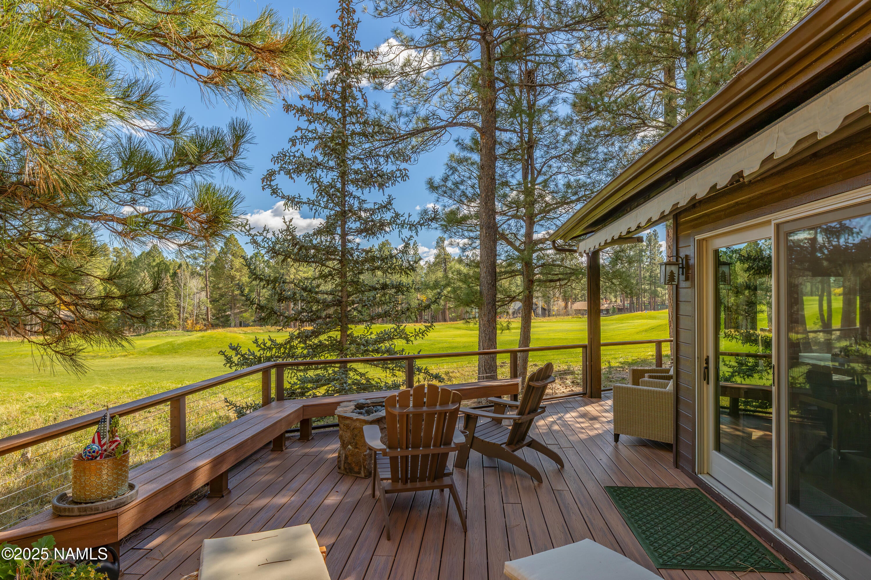 Flagstaff, Arizona, 86005, United States, 4 Bedrooms Bedrooms, ,4 BathroomsBathrooms,Residential,Active,1995263