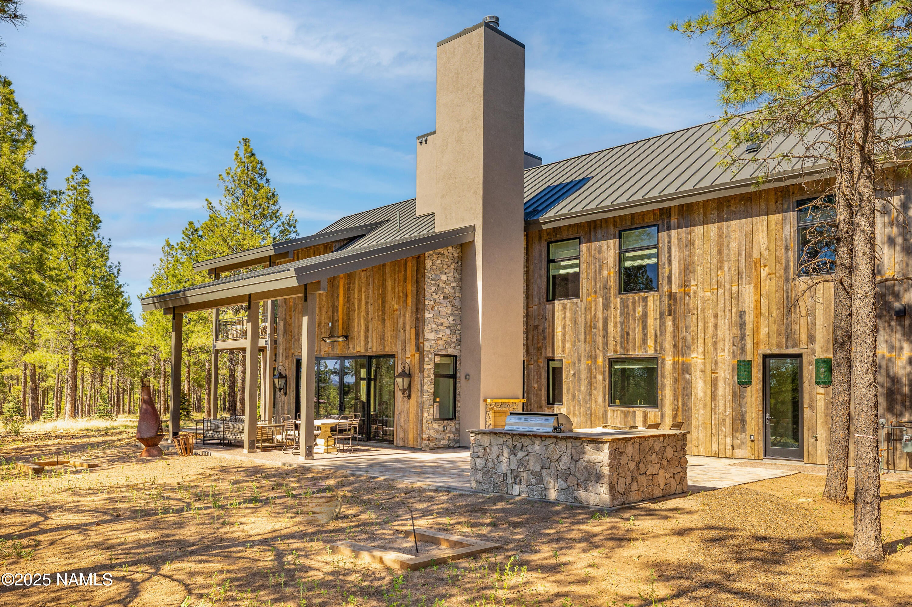 Flagstaff, Arizona, 86004, United States, 4 Bedrooms Bedrooms, ,6 BathroomsBathrooms,Residential,Active,1756325