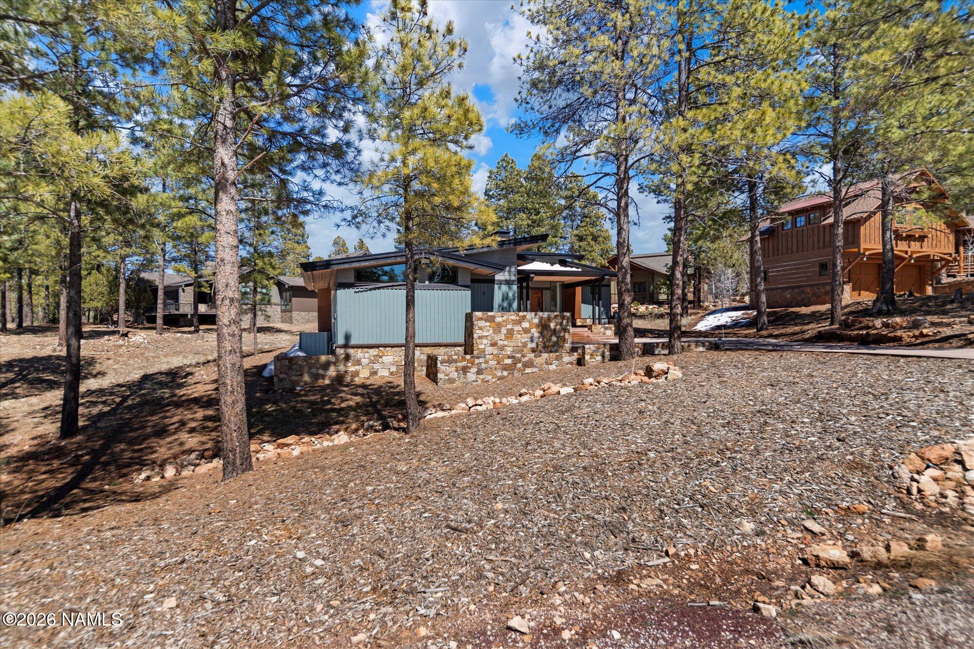 Flagstaff, Arizona, 86005, United States, 4 Bedrooms Bedrooms, ,4 BathroomsBathrooms,Residential,Active,2006845